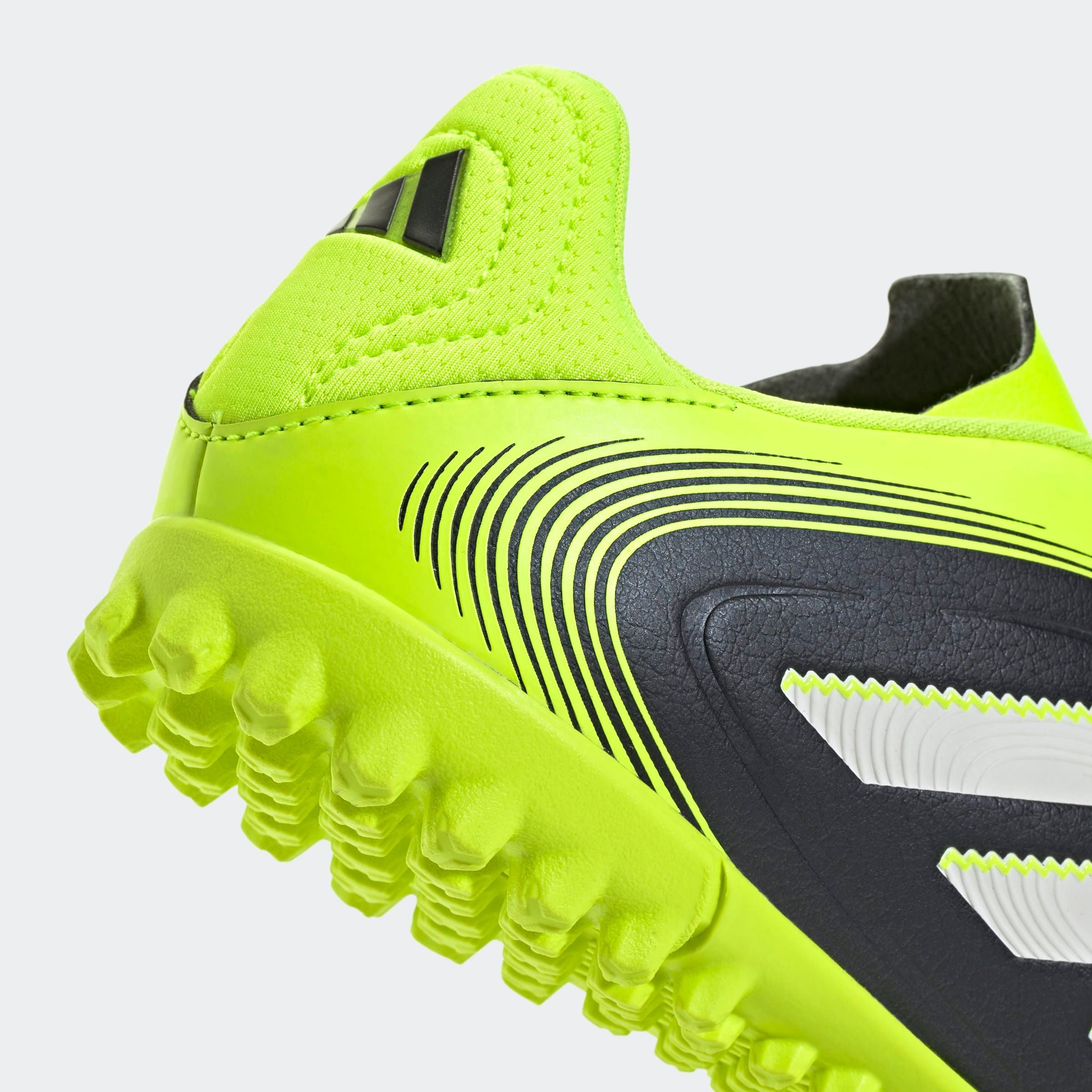 adidas Performance Fussballschuh »COPA PURE 3 CLUB KUNSTRASEN KINDER«, geeignet für harte Untergründe Asche und Kunstrasen