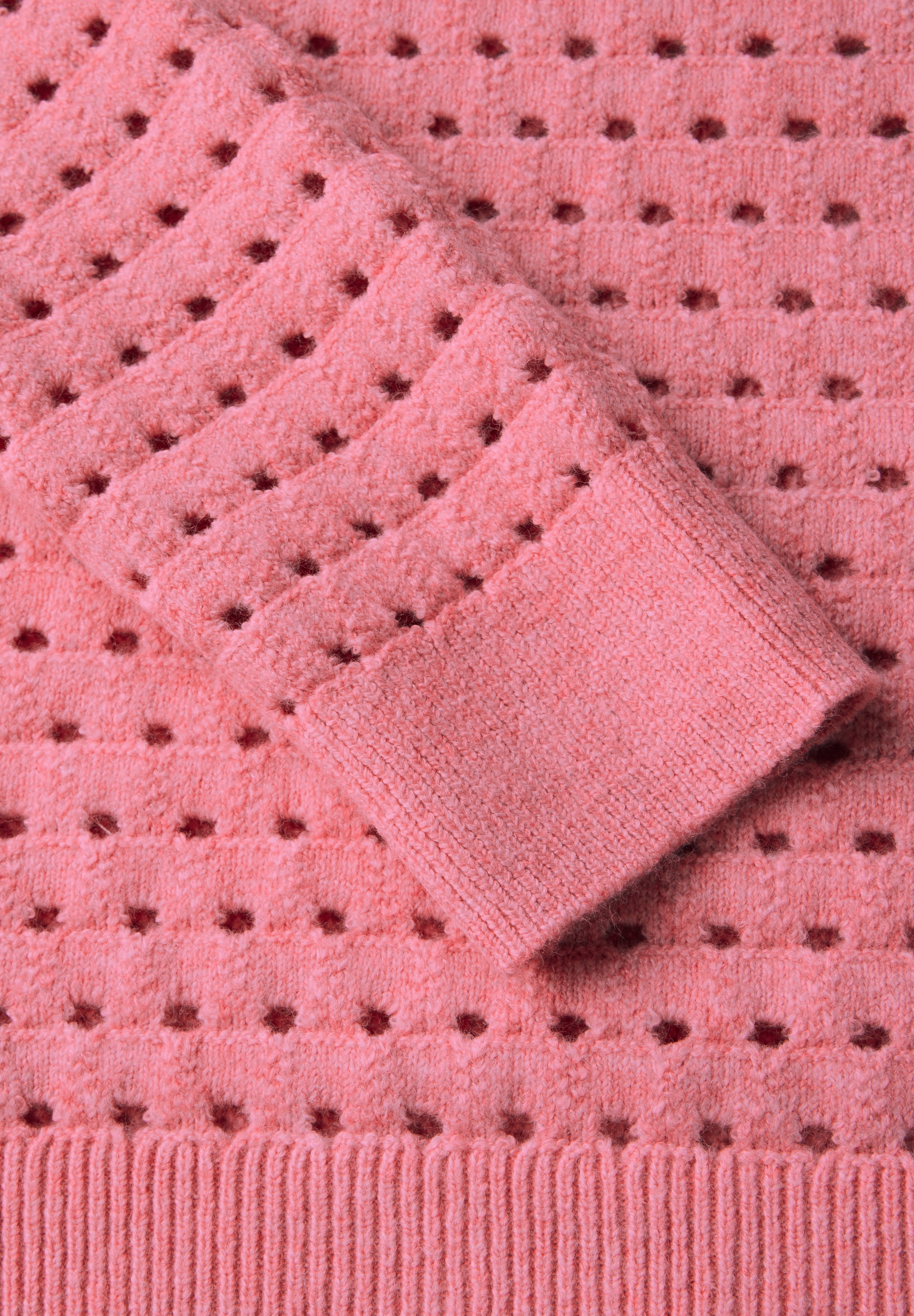 STREET ONE Strickpullover, mit Lochmuster