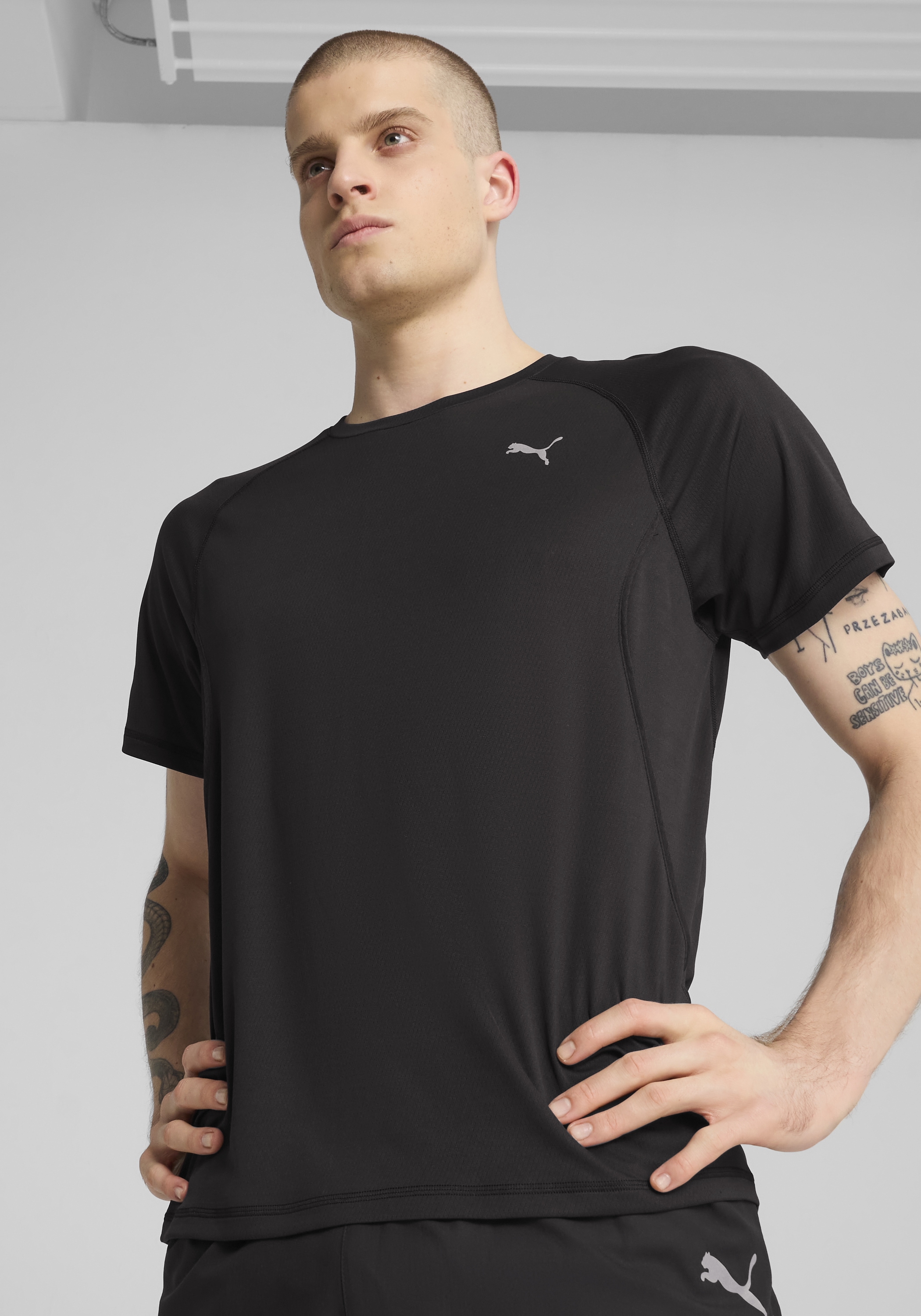 Image of PUMA Laufshirt "M RUN VELOCITY TEE POLY" ergonomische Schnittführung, kurze Ärmel, Performance-T-Shirt