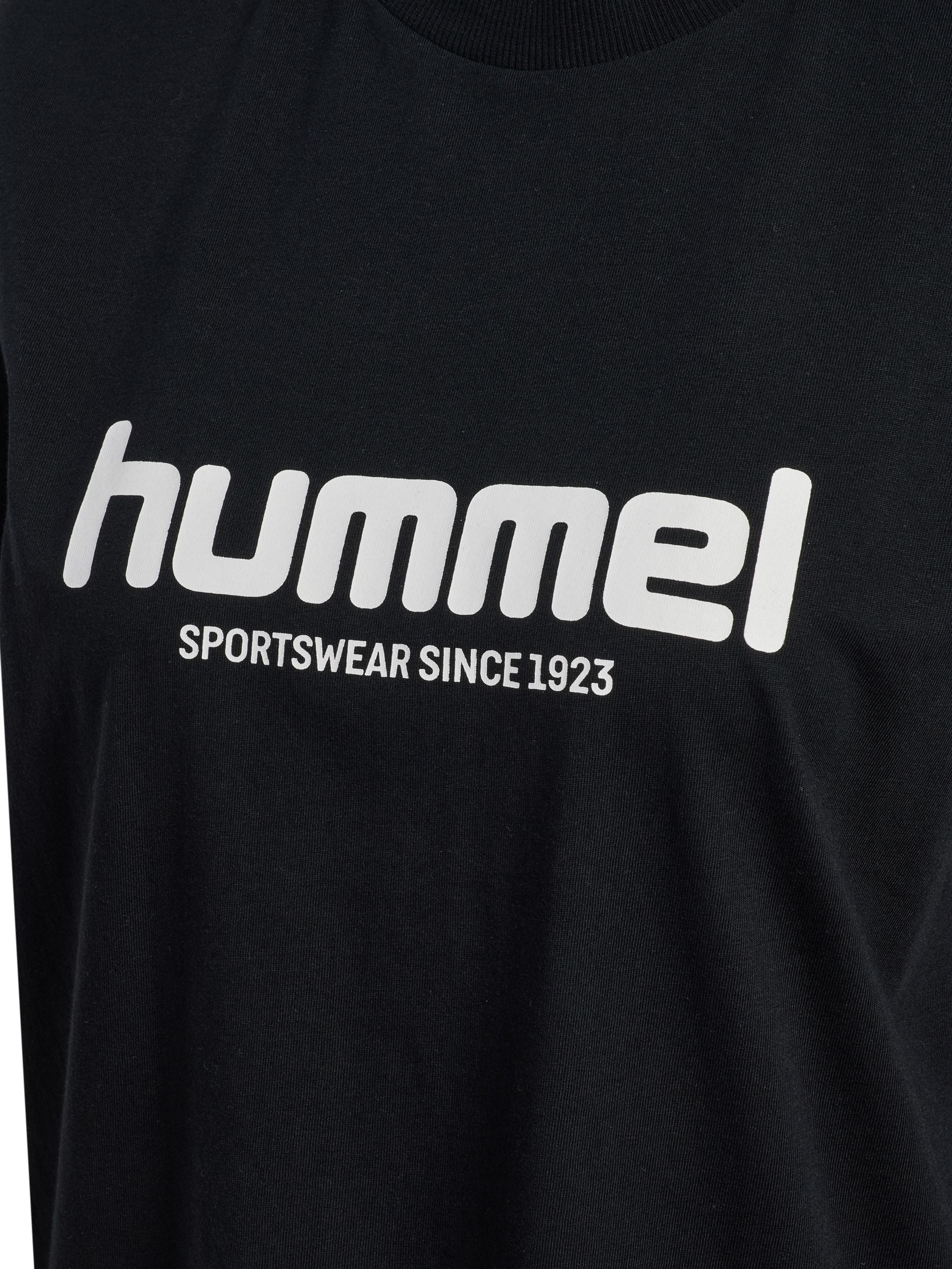 hummel T-shirt »hmlLEGACY 2.0 W T-SHIRT S/S« à manches courtes, avec encolure ronde, en coton, longueur normale