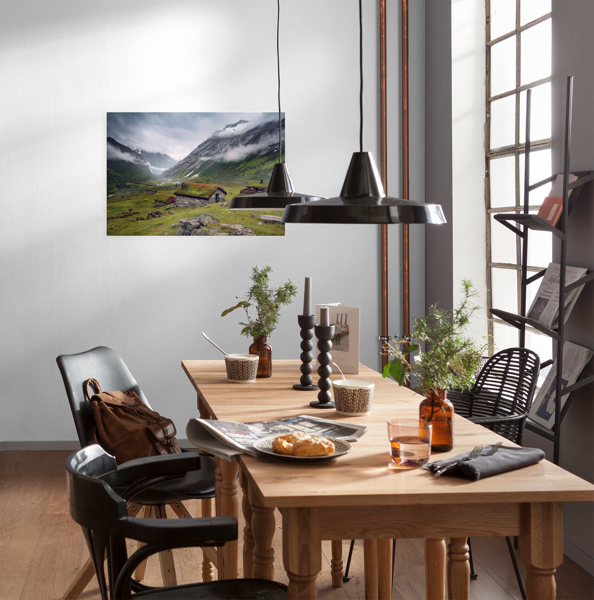 Image of Komar Leinwandbild "Moody Mountains - Grösse 60 x 40 cm" Baum Berge Blumen Blätter Foto Jahreszeiten Landschaft Meer Natur Palmen Strand Packung, 1 Stk. tlg. Keilrahmenbild mi Echtholzrahmen