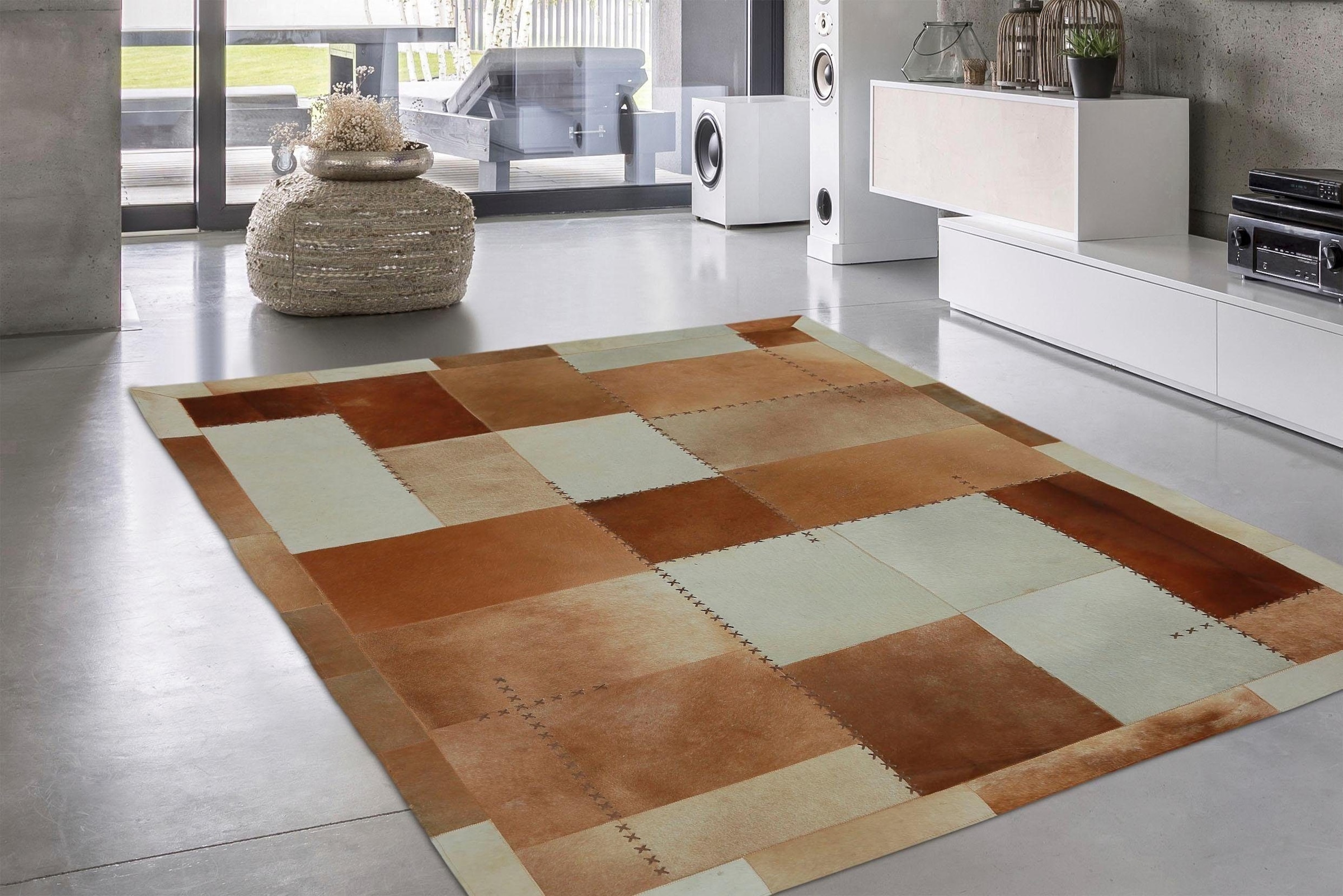 Image of calo-deluxe Lederteppich "Solut 305 - Fellteppich" rechteckig 8 mm Höhe echtes Rinderfell, Patchwork, Wohnzimmer