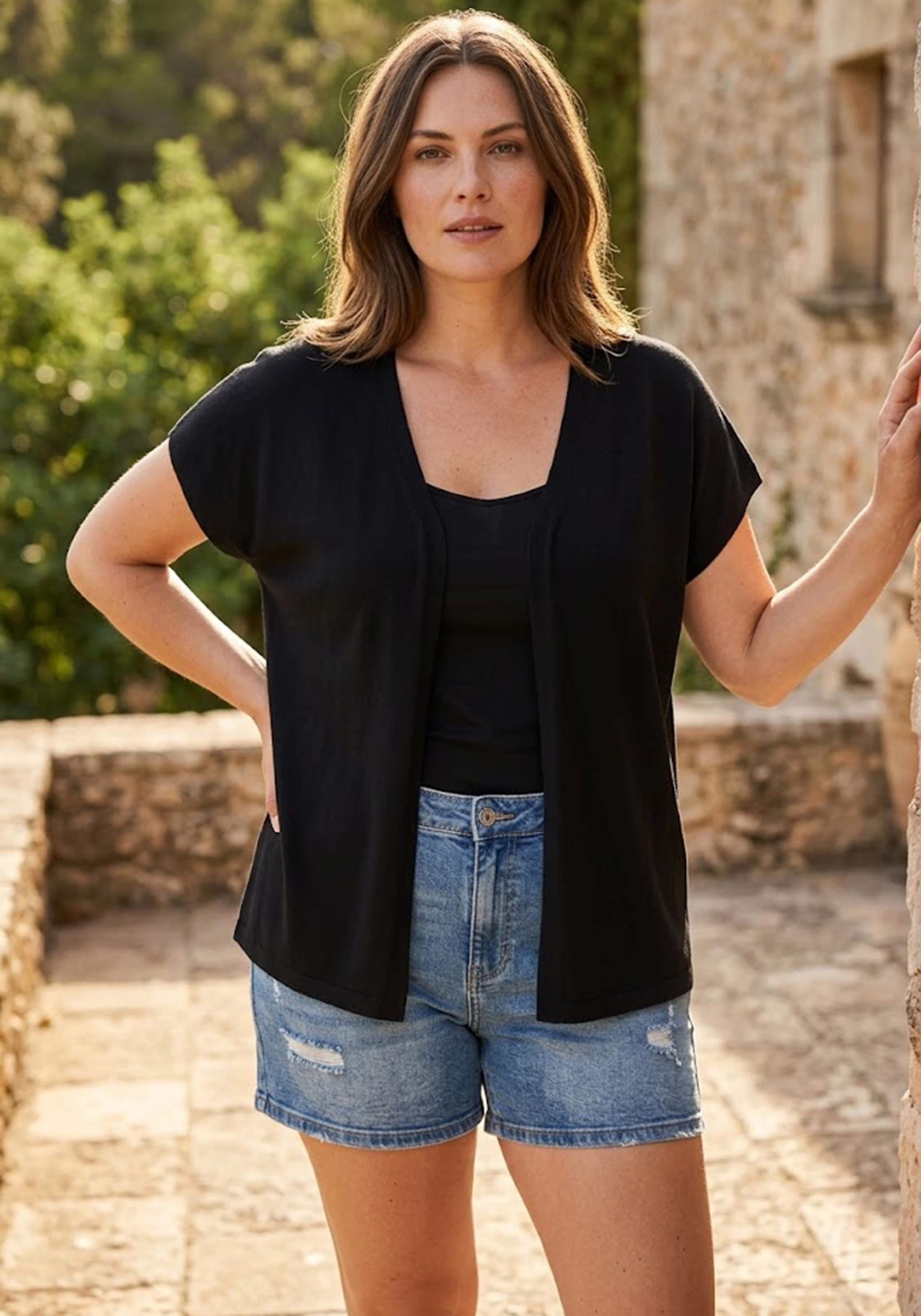 Laura Scott CURVE Strickjacke »Grosse Grössen« mit lässigem, figurschmeichelndem Schnitt