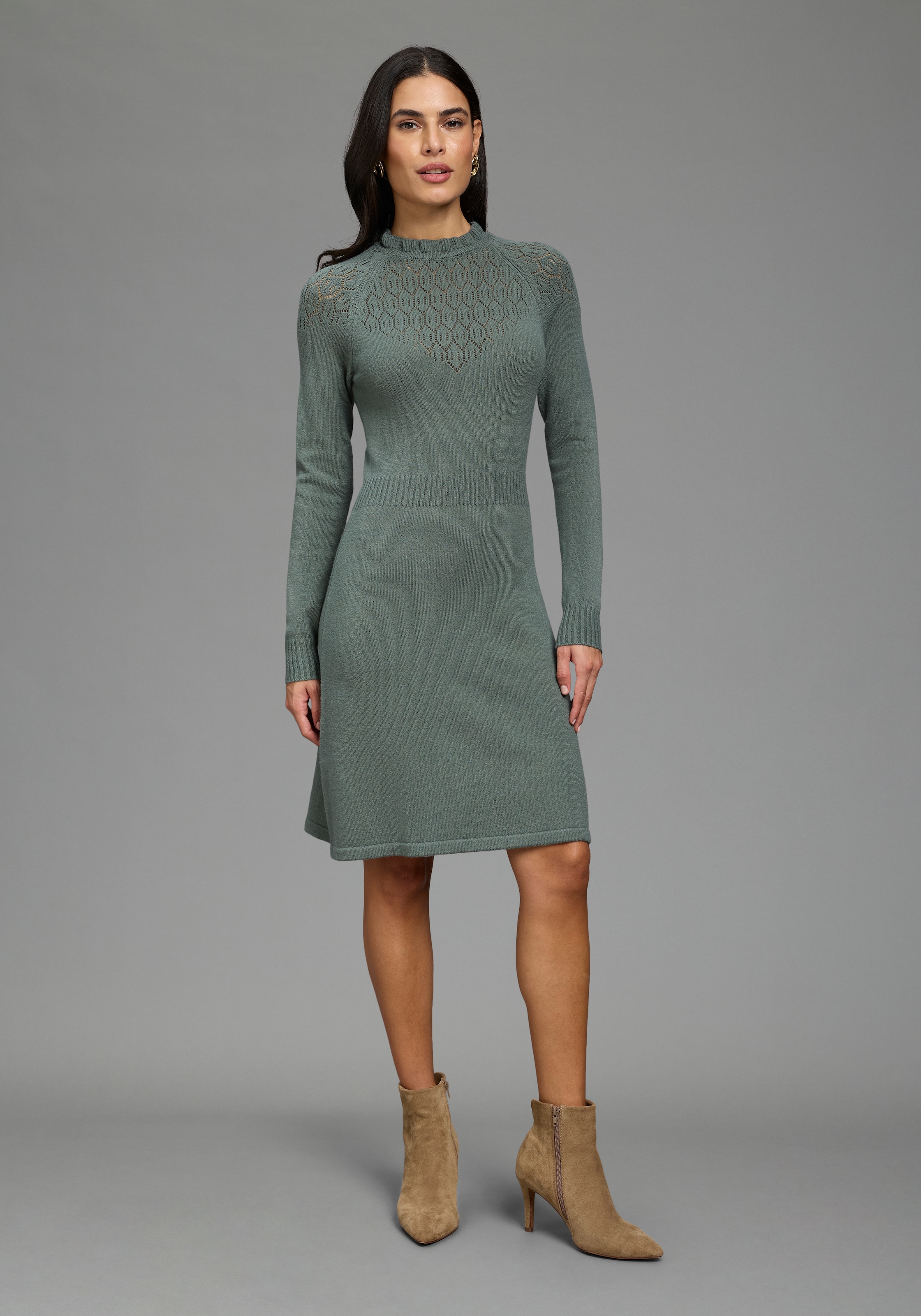 Laura Scott Strickkleid mit edlem Ajourmuster und süssem Stehkragen