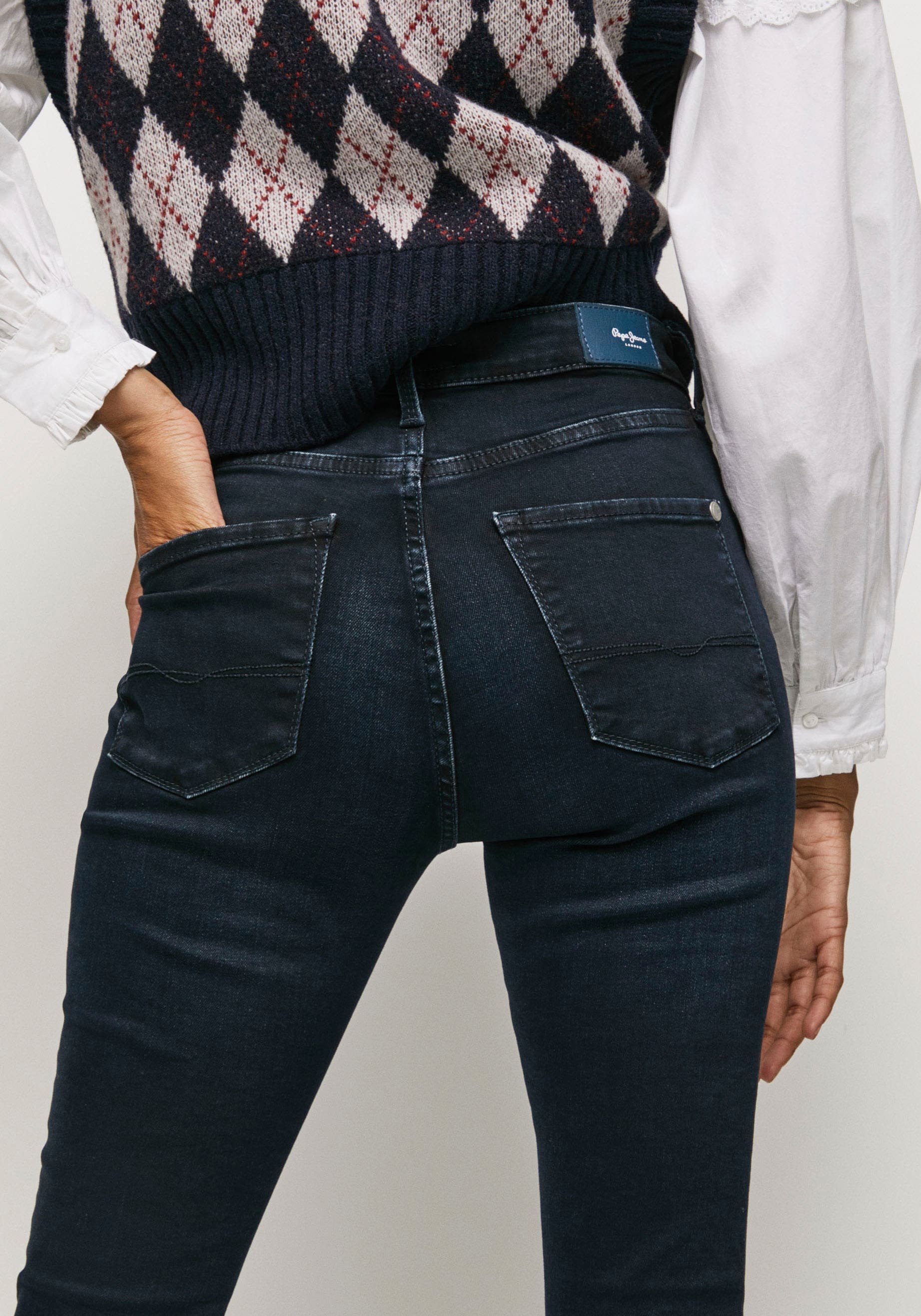 Pepe Jeans Röhrenjeans »REGENT«, in Skinny Passform mit hohem Bund aus seidig bequemem Stretch Denim