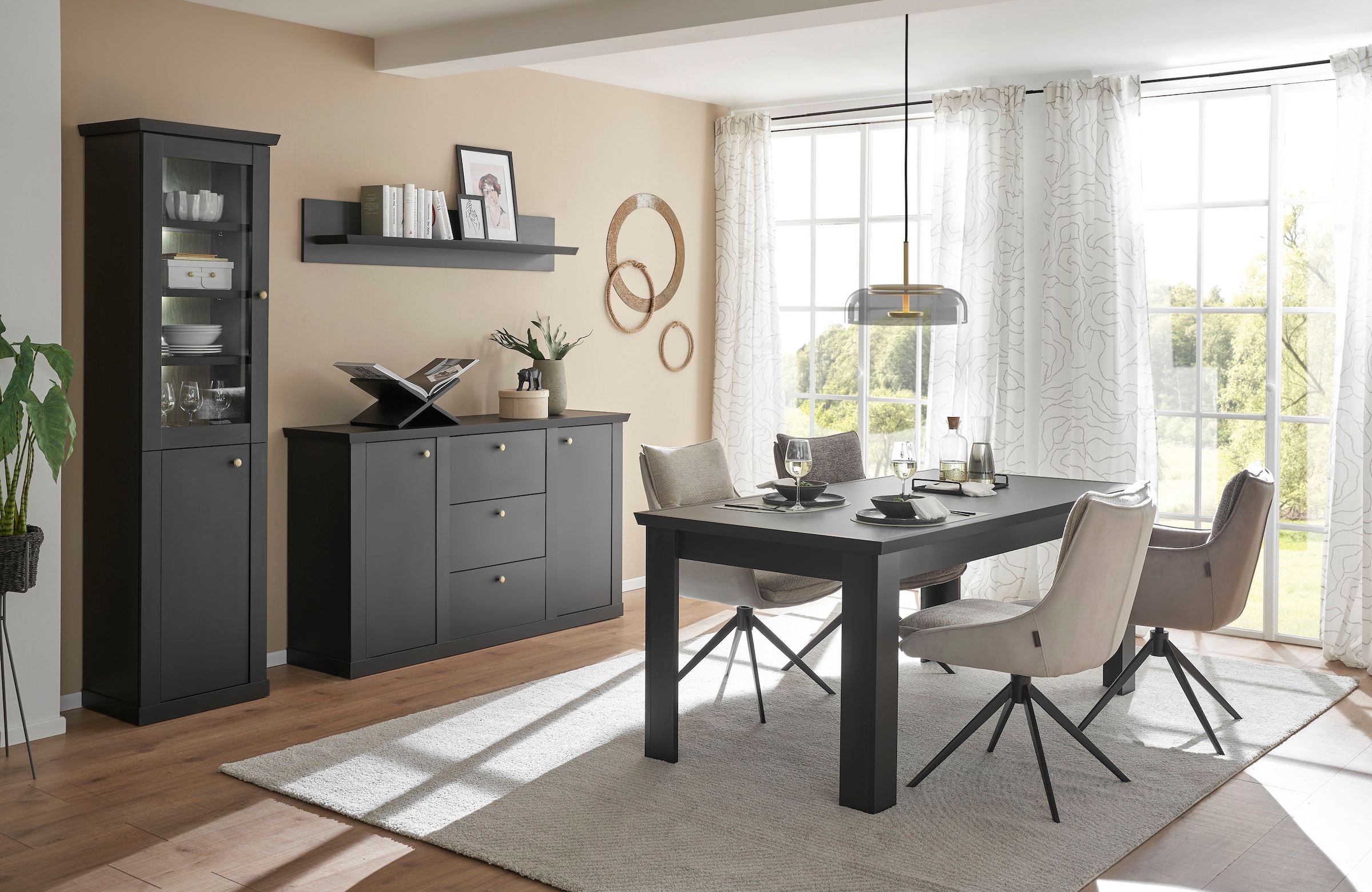 Home affaire Sideboard »Lincoln, moderner Schrank, schwarze Kommode, 158 cm breit« edles Design, messingfarbene Knopfgriffe, in 2 Grössen verfügbar