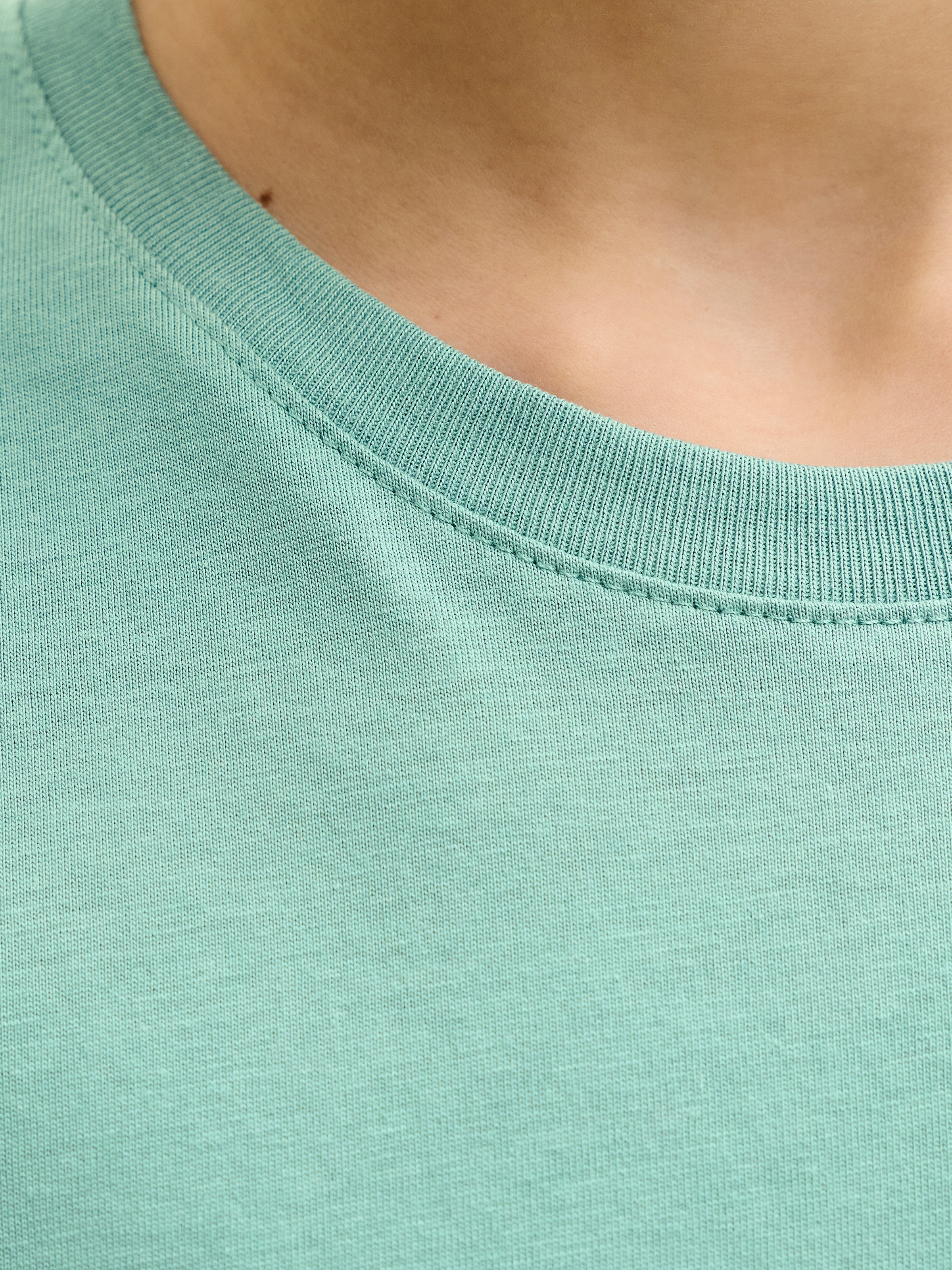 Jack & Jones Junior Rundhalsshirt »JJEORGANIC figurbetont, atmungsaktiv, kombinierbar« unifarben, casual, slim fit, Jersey, Rundhals