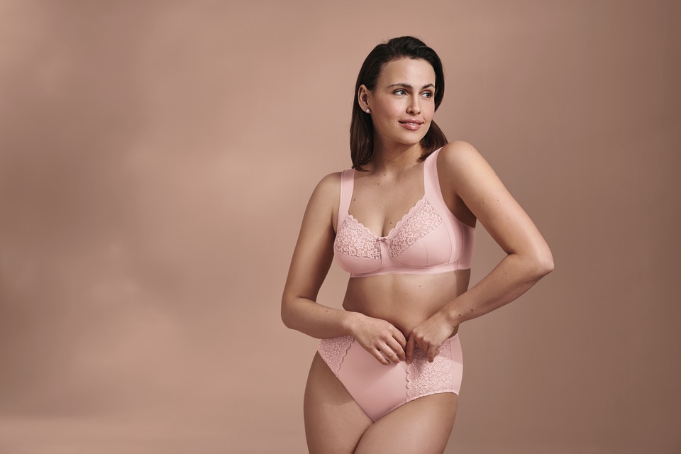 Anita since 1886 Soutien-gorge emboîtant »HAVANNA« mit Spitzendetails, breite Träger