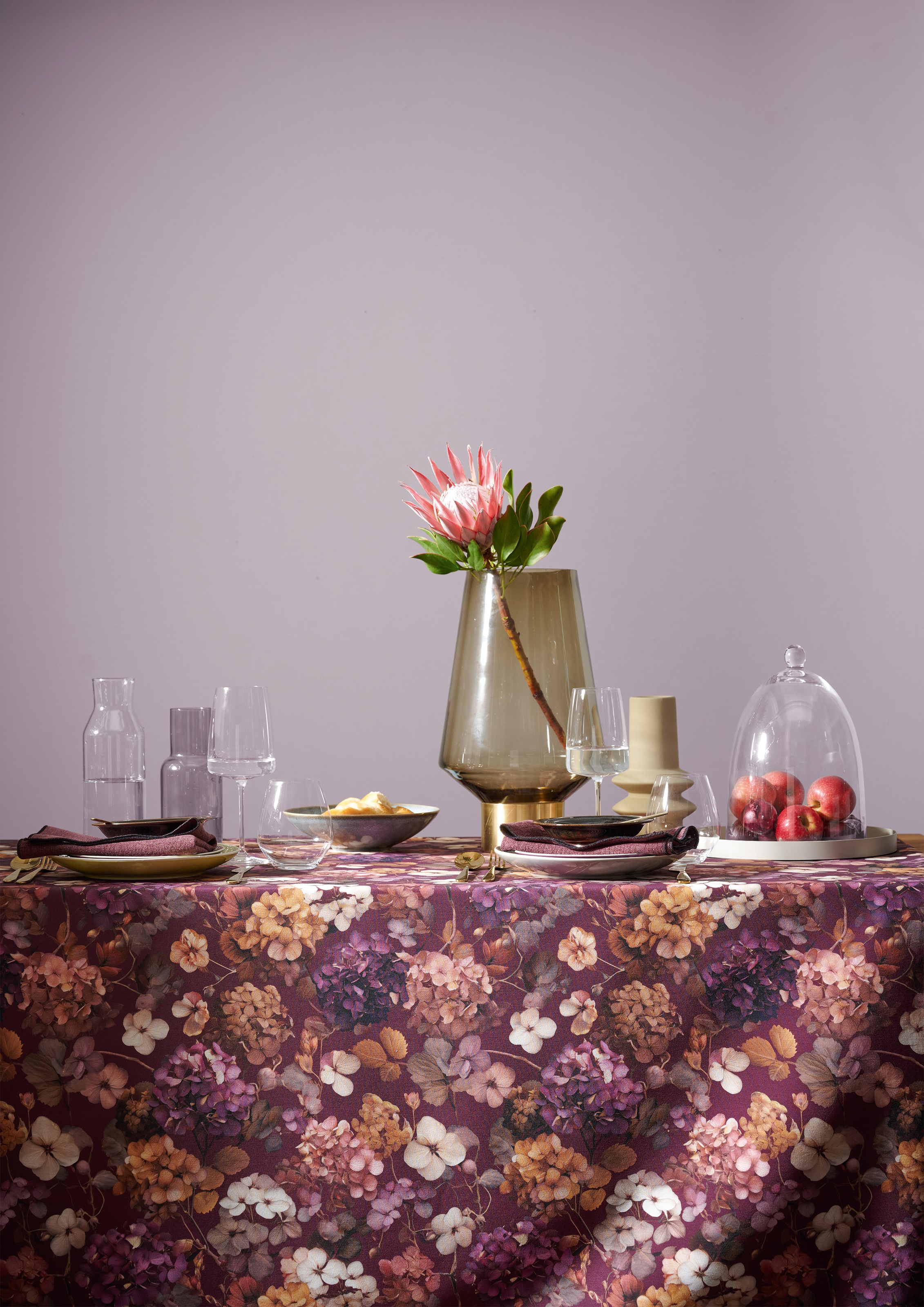 APELT Tischdecke »7406« zarte Hortensienblüten allover