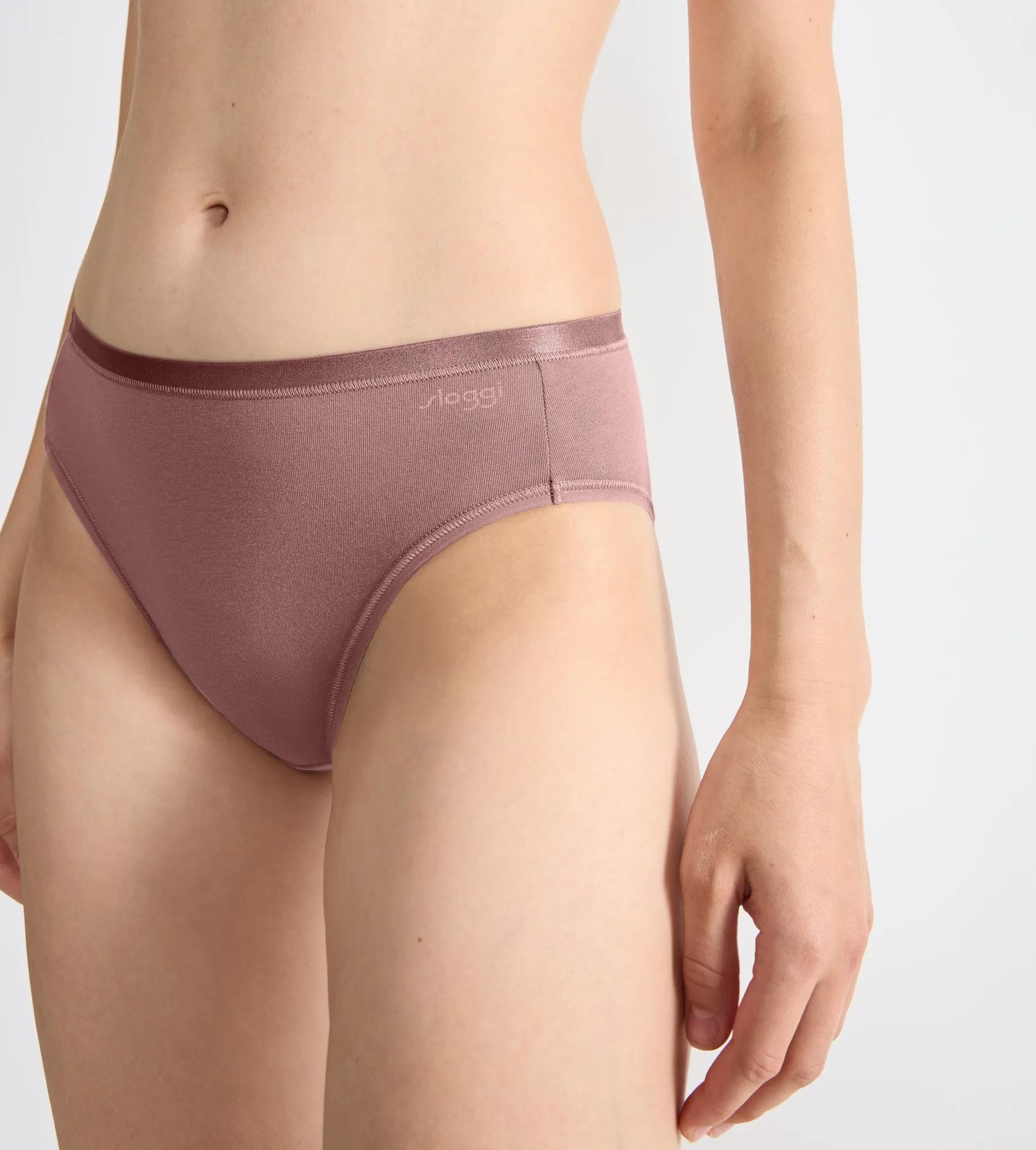 sloggi Tai-Slip »GO Daily Cotton« Glanz-Effekt Details, hoher Beinausschnitt, weich, elastisch