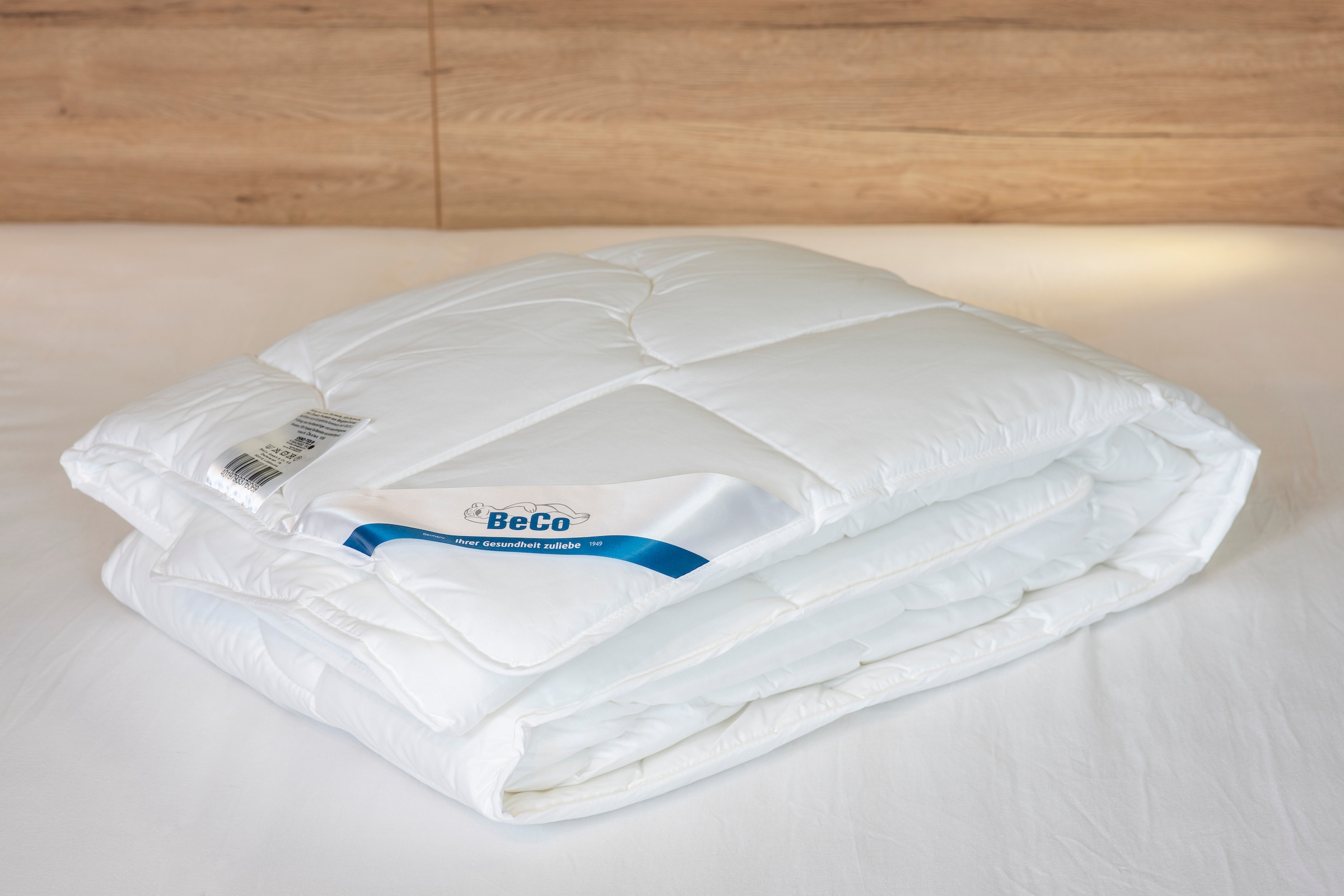 Beco Microfaserbettdecke »BeCo Medibett MF50 Made in Green 135x200 cm und weitere Grössen« normal Füllung Polyester Bezug Baumwolle 1 Stk. tlg. Made in EU, allergiker geeignet (Hausstauballergiker)