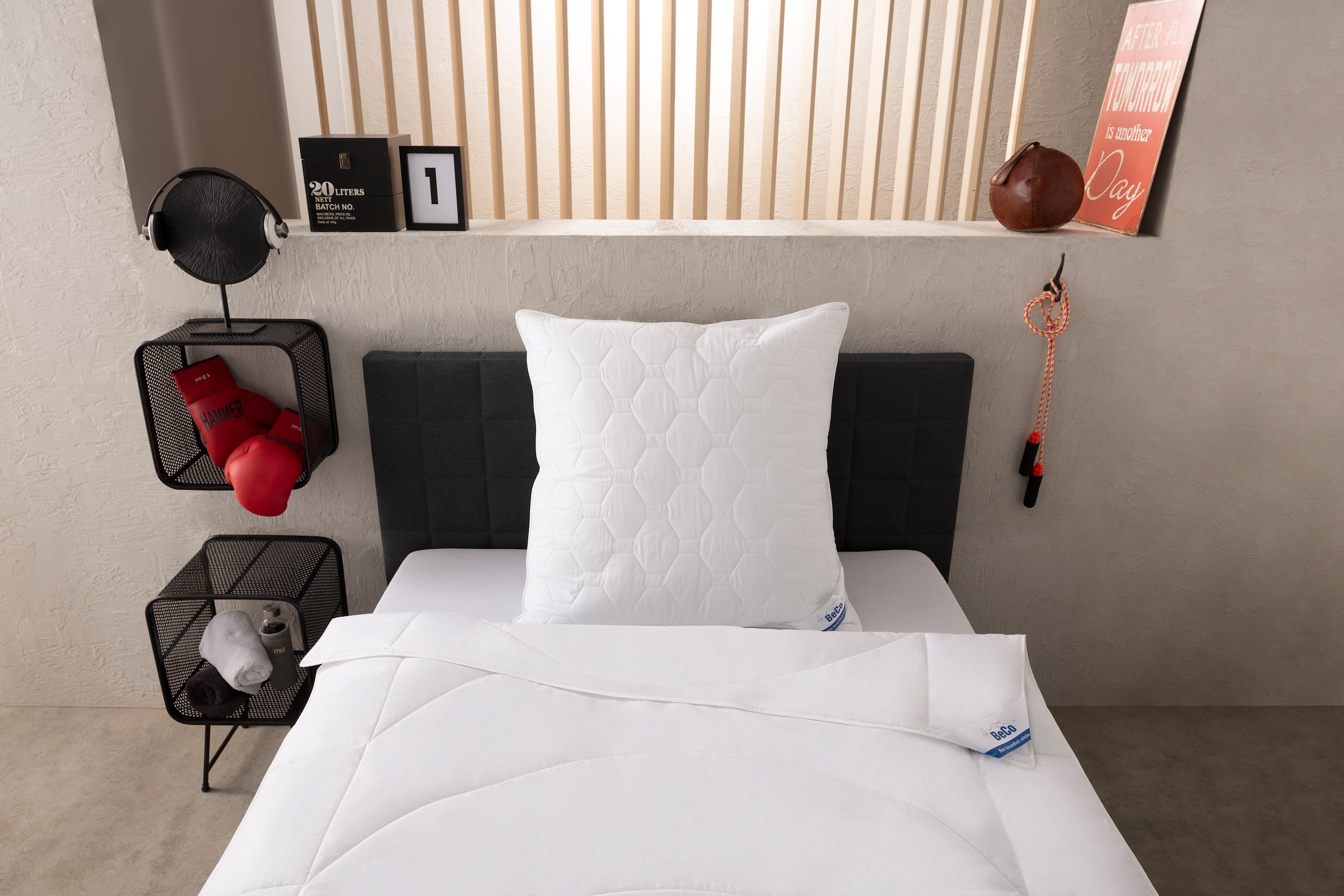 Beco Microfaserkissen »Medibett, Kopfkissen«, Füllung: Polyester, Bezug: Polyester oder Baumwolle, (1 St.), Kissen 40x80 cm, 80x80cm, Allergiker geeignet (Hausstauballergiker)