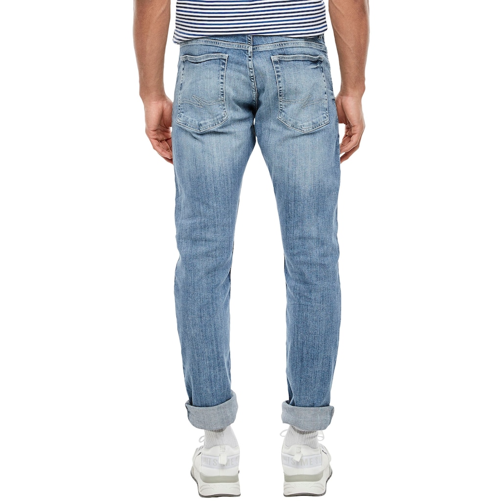 Q/S by s.Oliver Slim-fit-Jeans »RICK«, mit authentischer Waschung