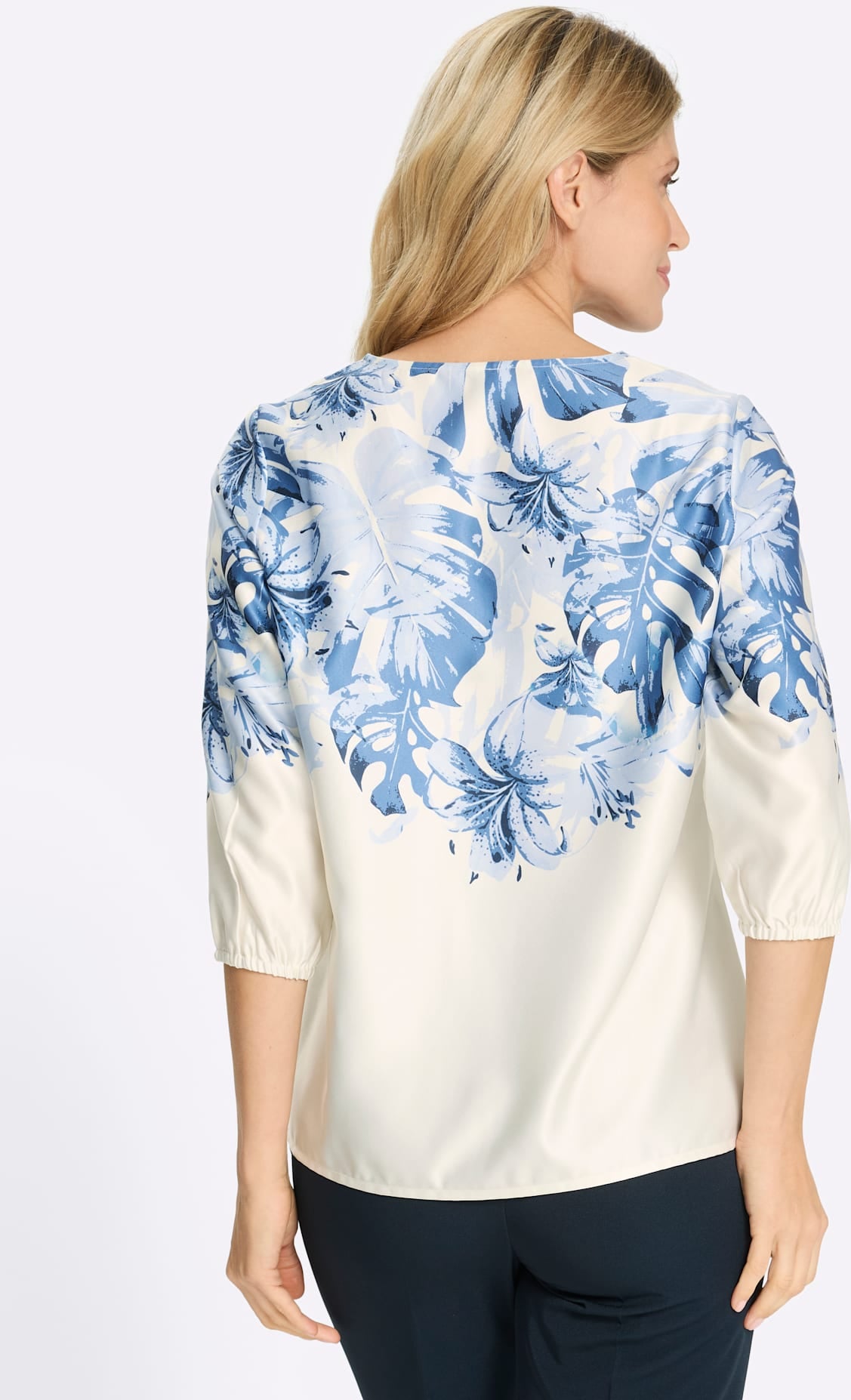 Classic Basics Satinbluse
