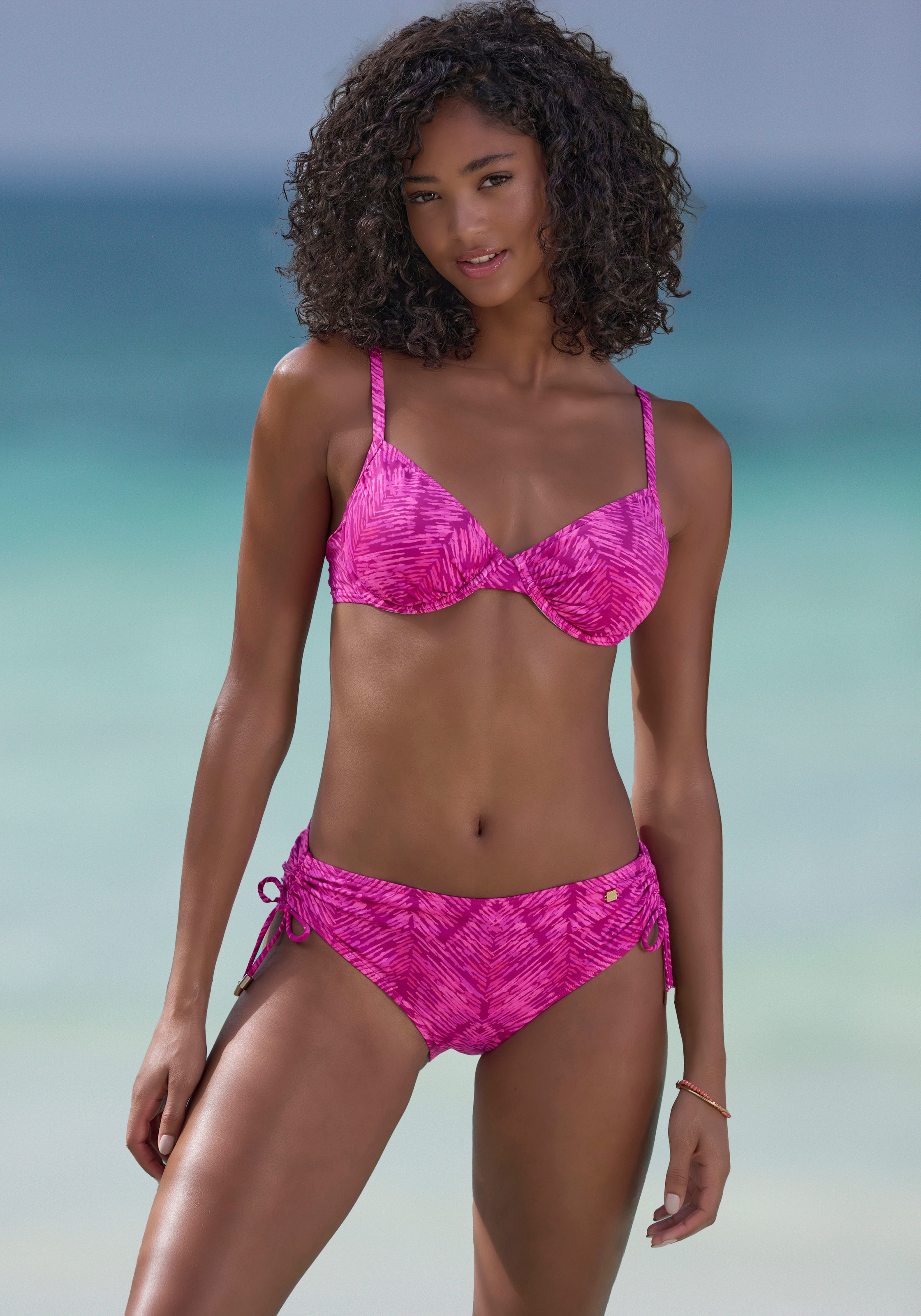 JETTE Bügel-Bikini-Top »Floretta« in Ton in Ton-Harmonie