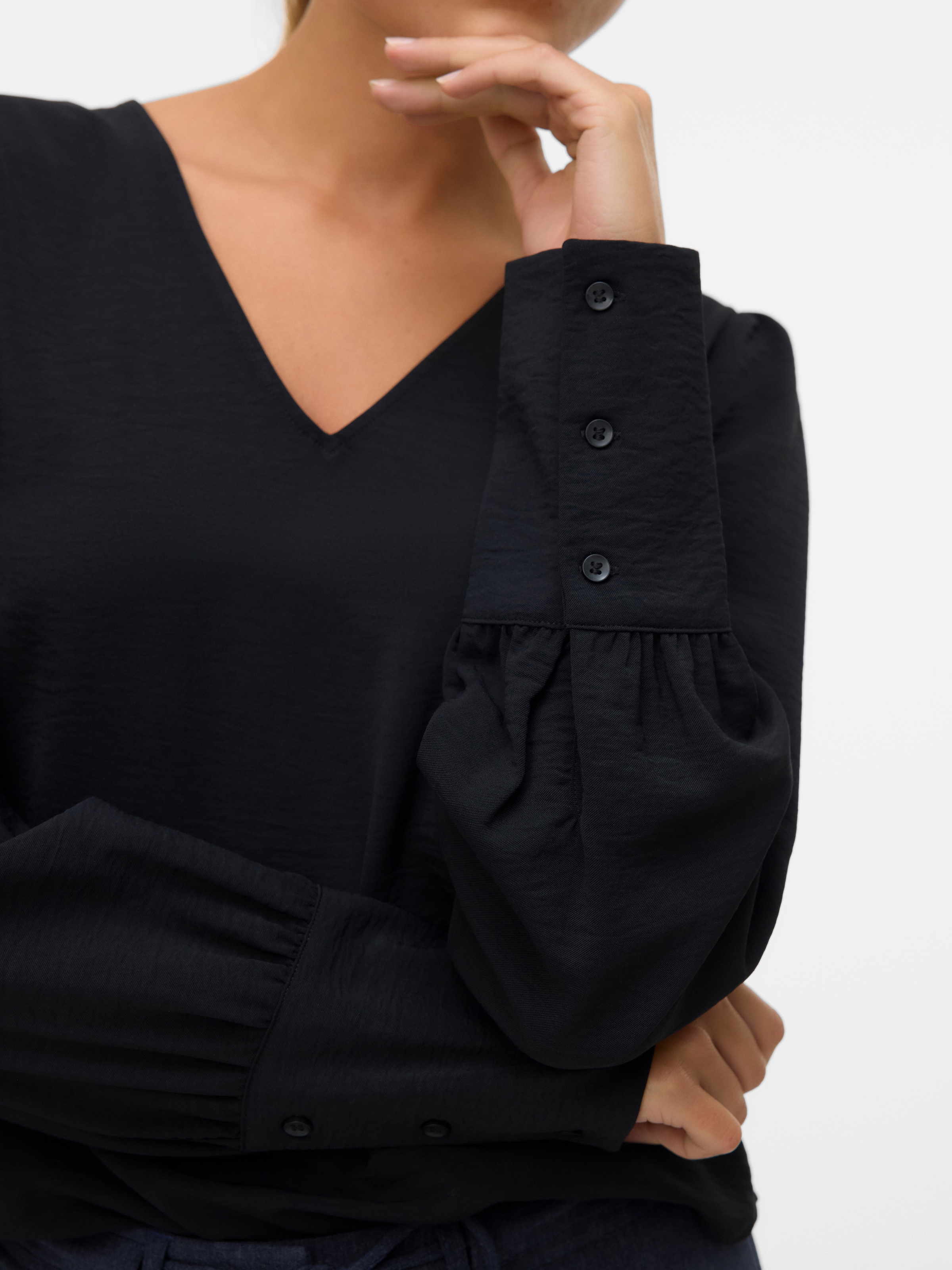Vero Moda Langarmbluse »VMESME LS V-NECK TOP WVN GA«