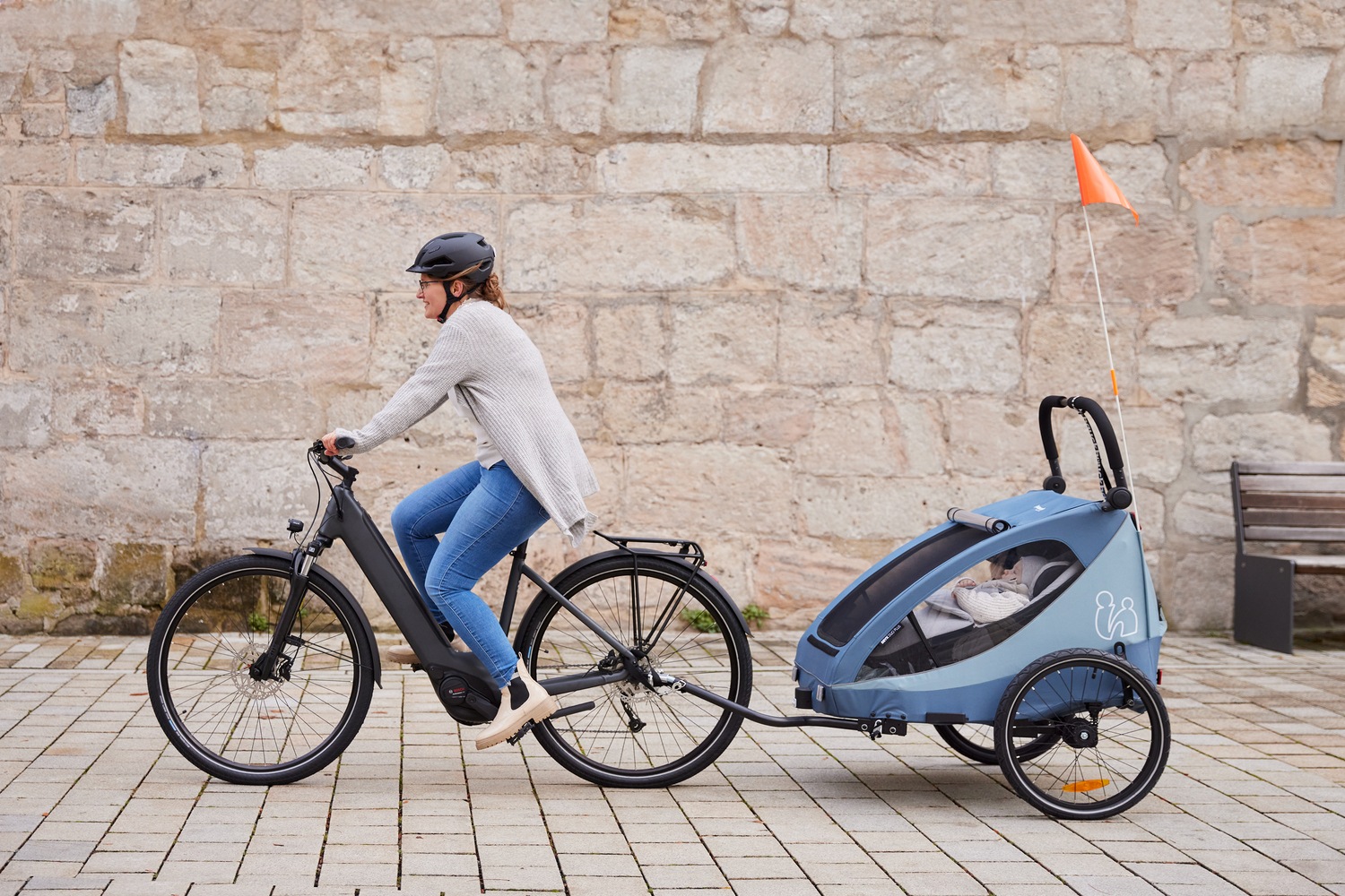 Hauck Fahrradkinderanhänger »2in1 Bike Trailer und Buggy Dryk Duo Plus, dark blue« für 2 Kinder; inklusive Deichsel