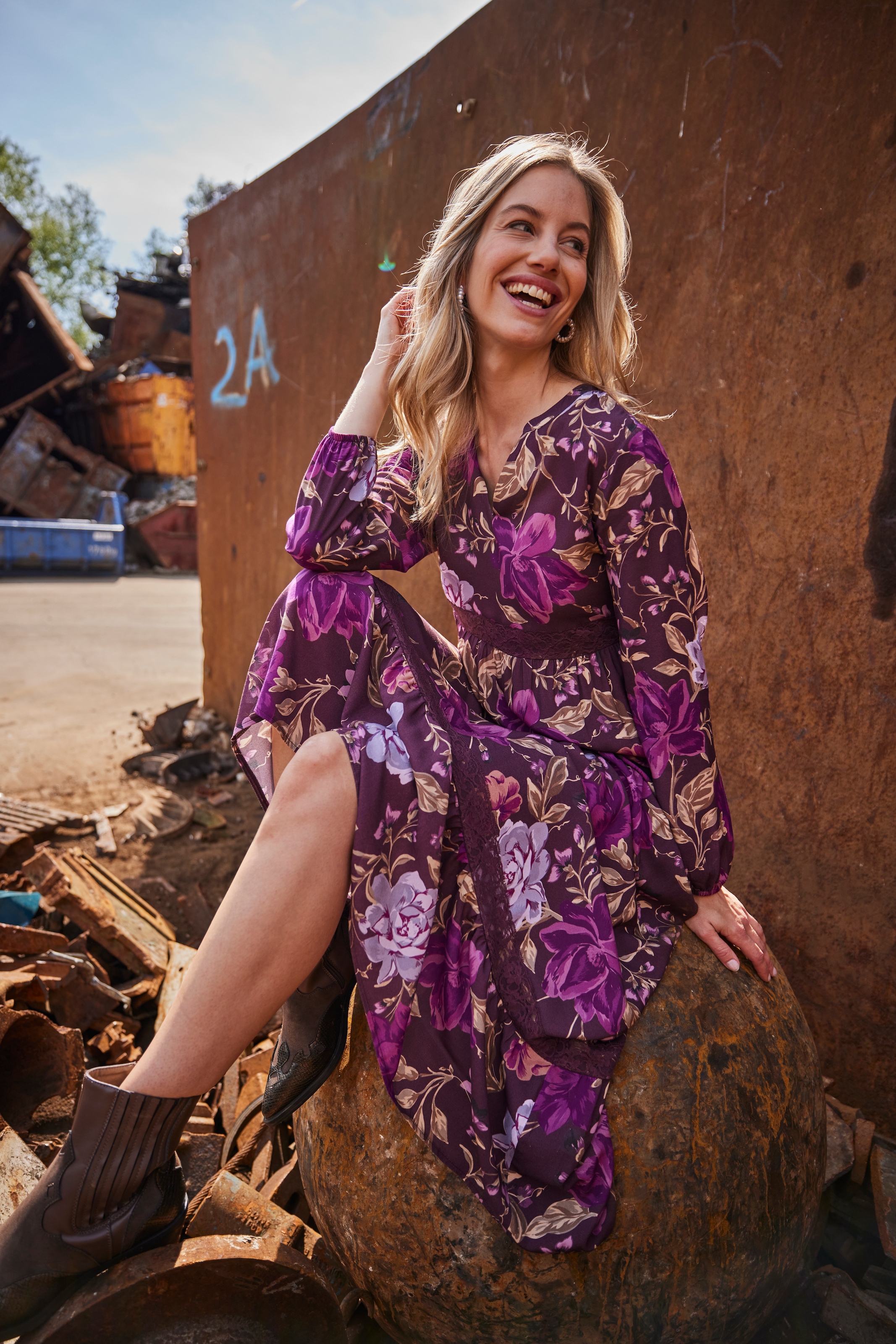 Aniston CASUAL Maxikleid mit Spitzenborten verziert - NEUE KOLLEKTION