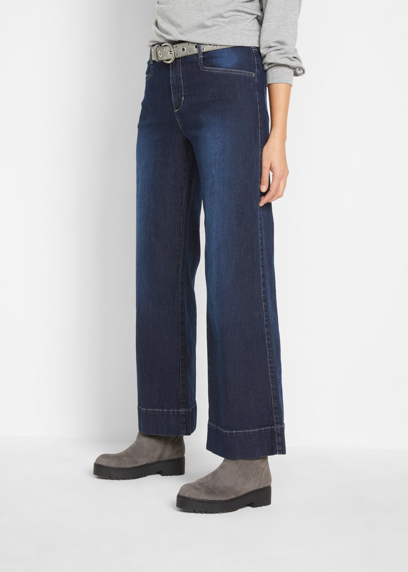 Image of bonprix Weite Jeans "Wide Leg Jeans Mid Waist, Stretch" Loose Fit Passform, mit Five-Pocket Style, leicht ausgestelltes Bein