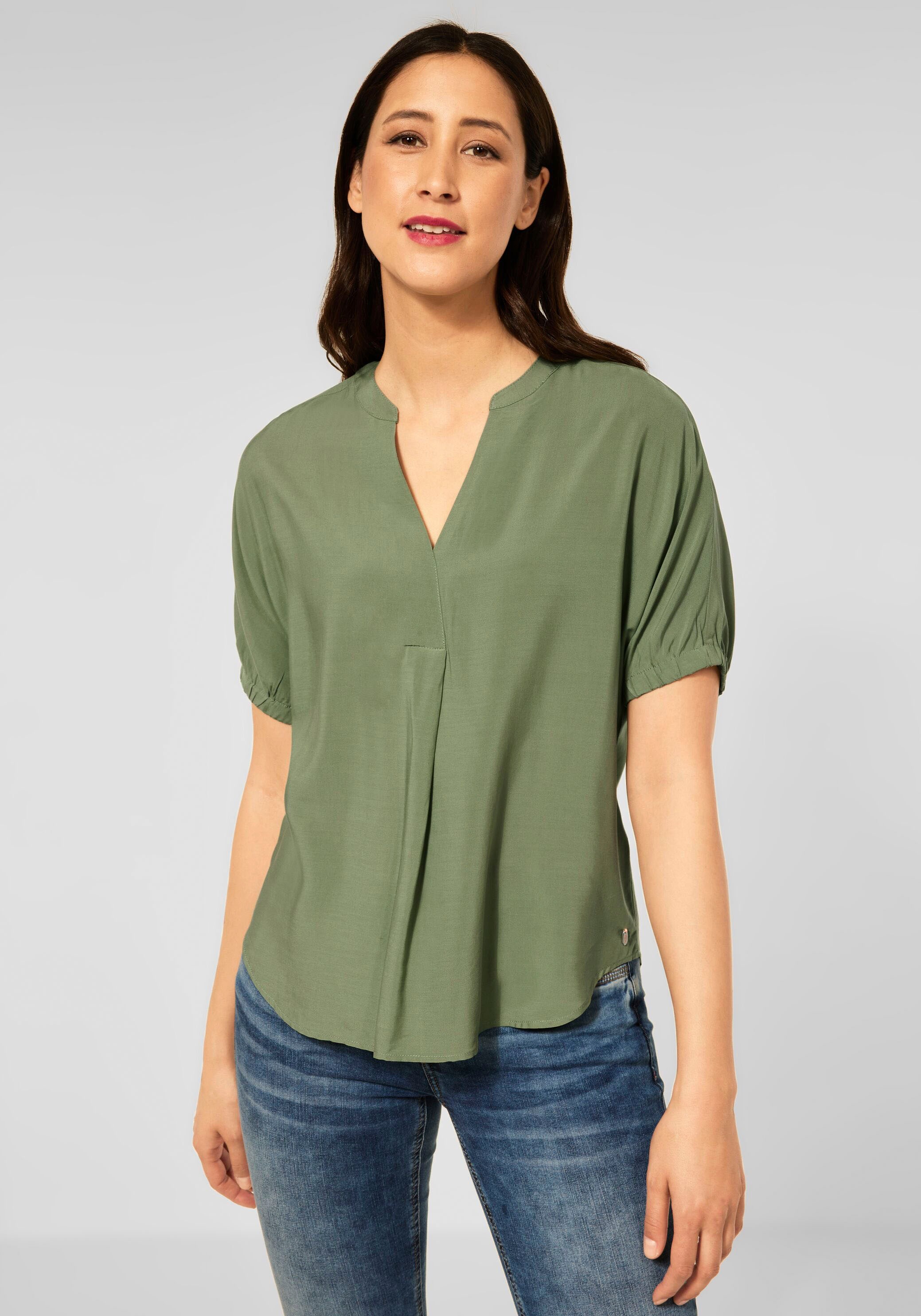 Image of STREET ONE Klassische Bluse, mit geschlitztem Rundhalsausschnitt bei Ackermann Versand Schweiz