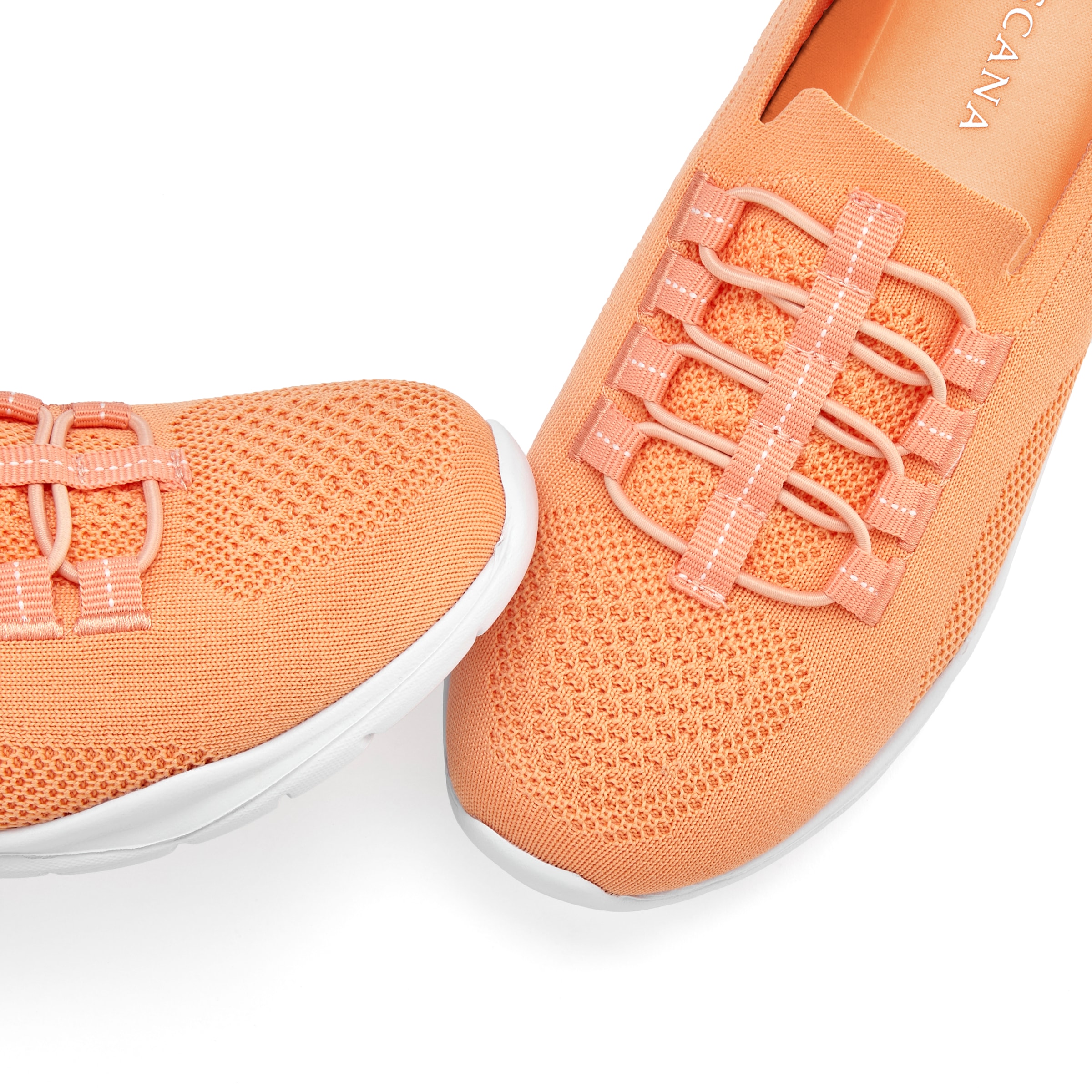 LASCANA Sneaker »Slipper, Halbschuh, Slip-On-Sneaker,«  aus leichtem Textil-Material VEGAN