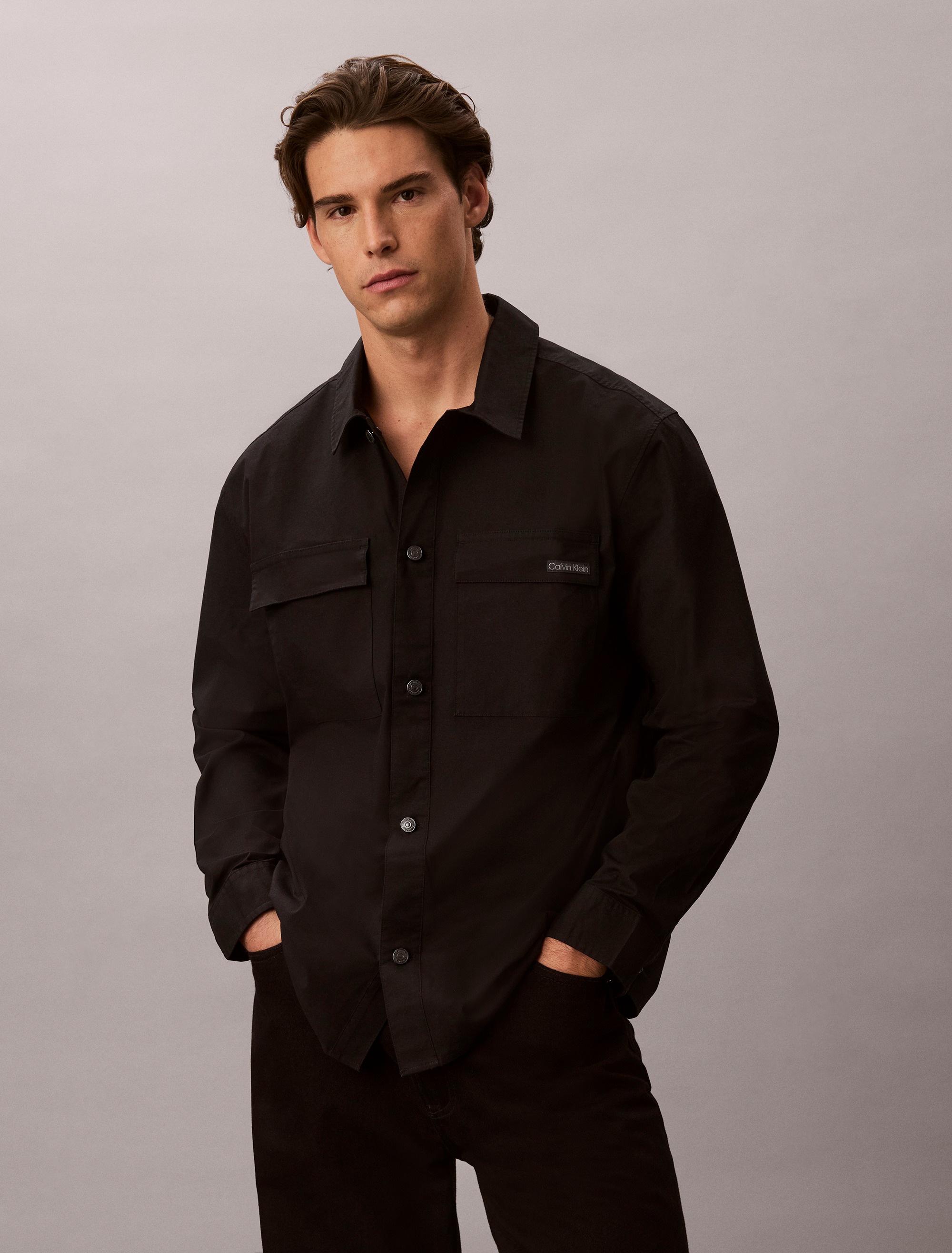 Calvin Klein Jeans Outdoorhemd »Overshirt LS COTTON NYLON UTI« bequeme Passform, Hemdkragen, Markenlabel