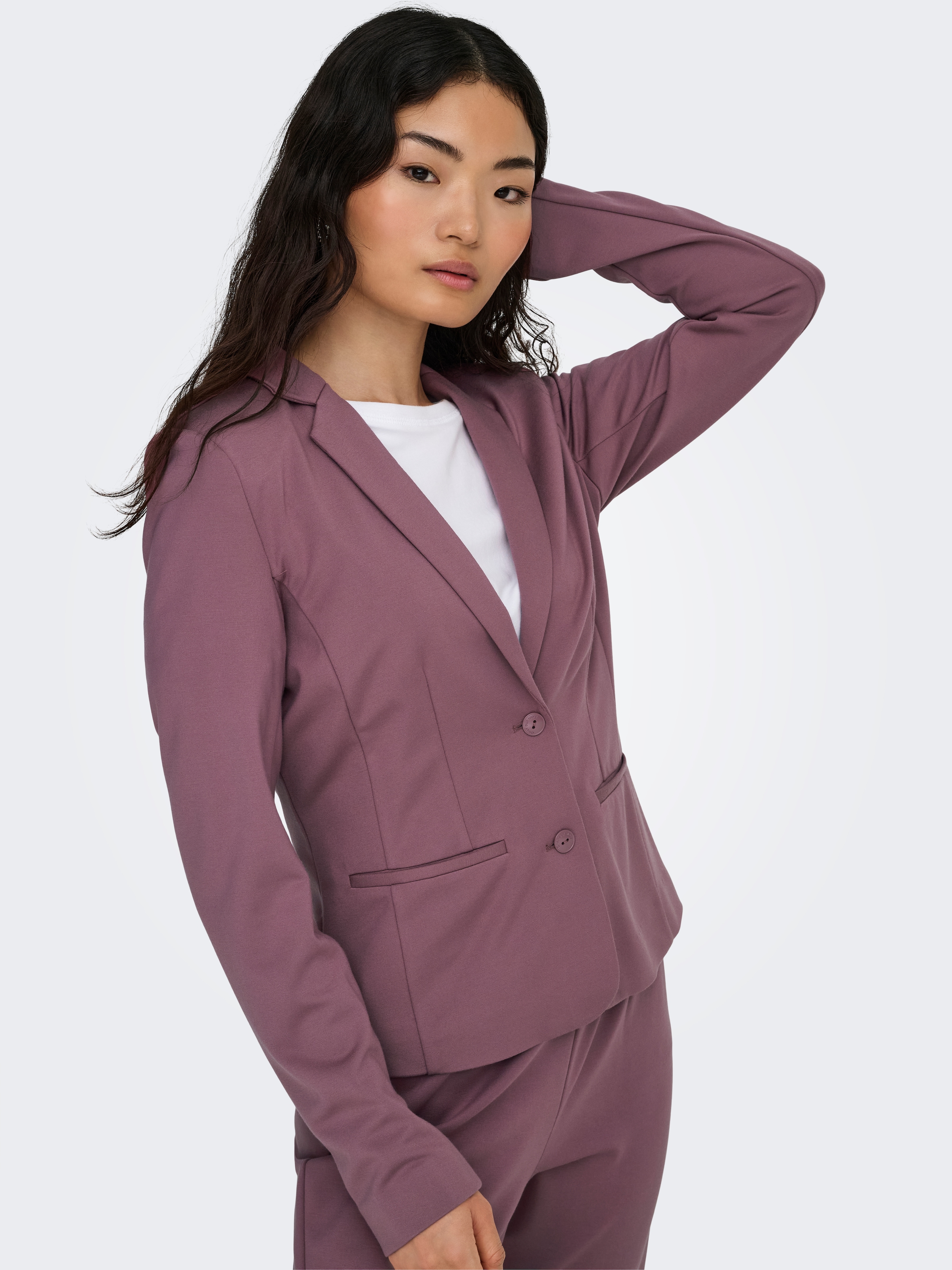 ONLY Blazer en jersey »ONLPOPTRASH – 2-Knopf Blazer mit taillierter Silhouette« coupe régulière, côtes Milano, mélange de matériaux, col à revers, uni