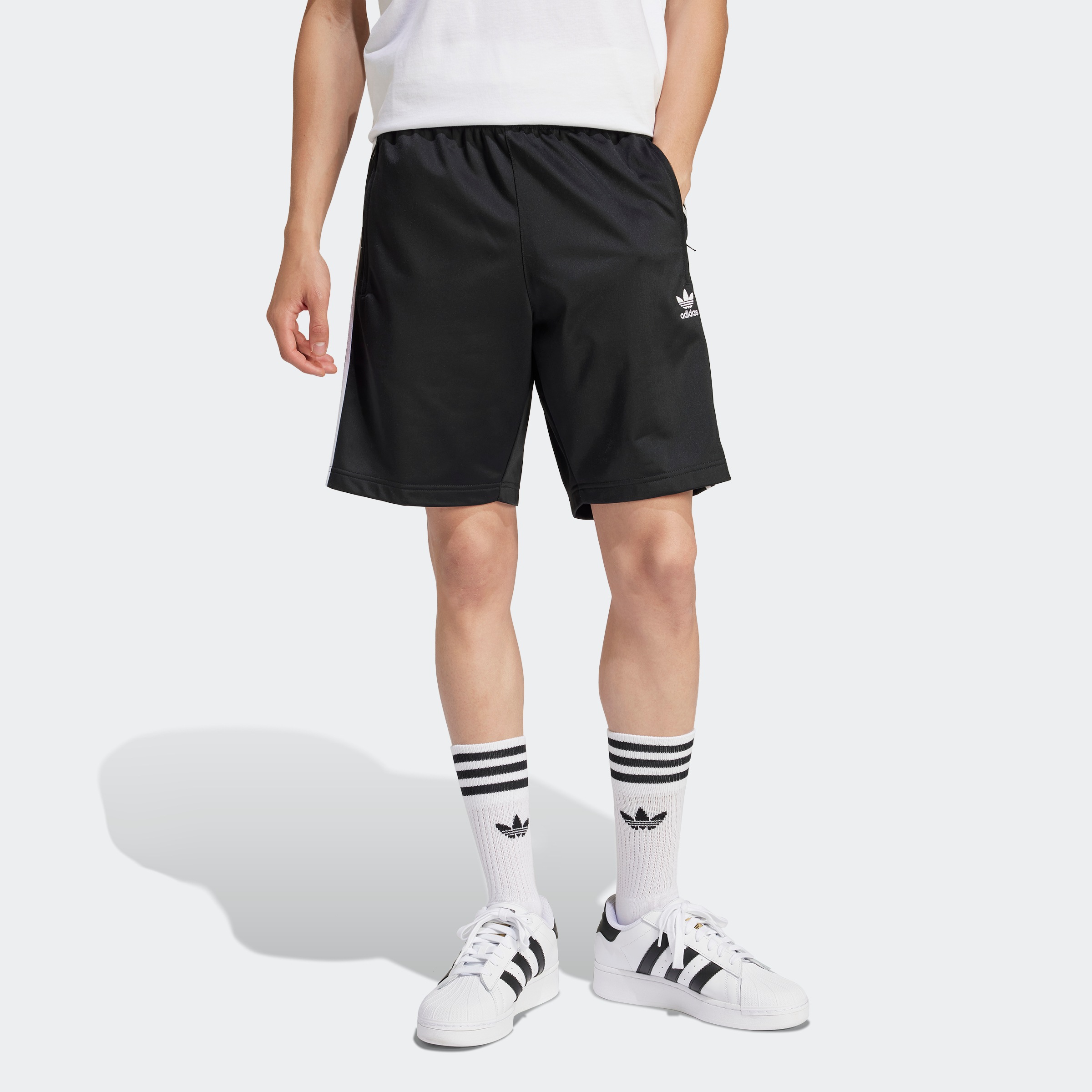 adidas Originals Shorts »FBIRD SHORT«, (1 tlg.)