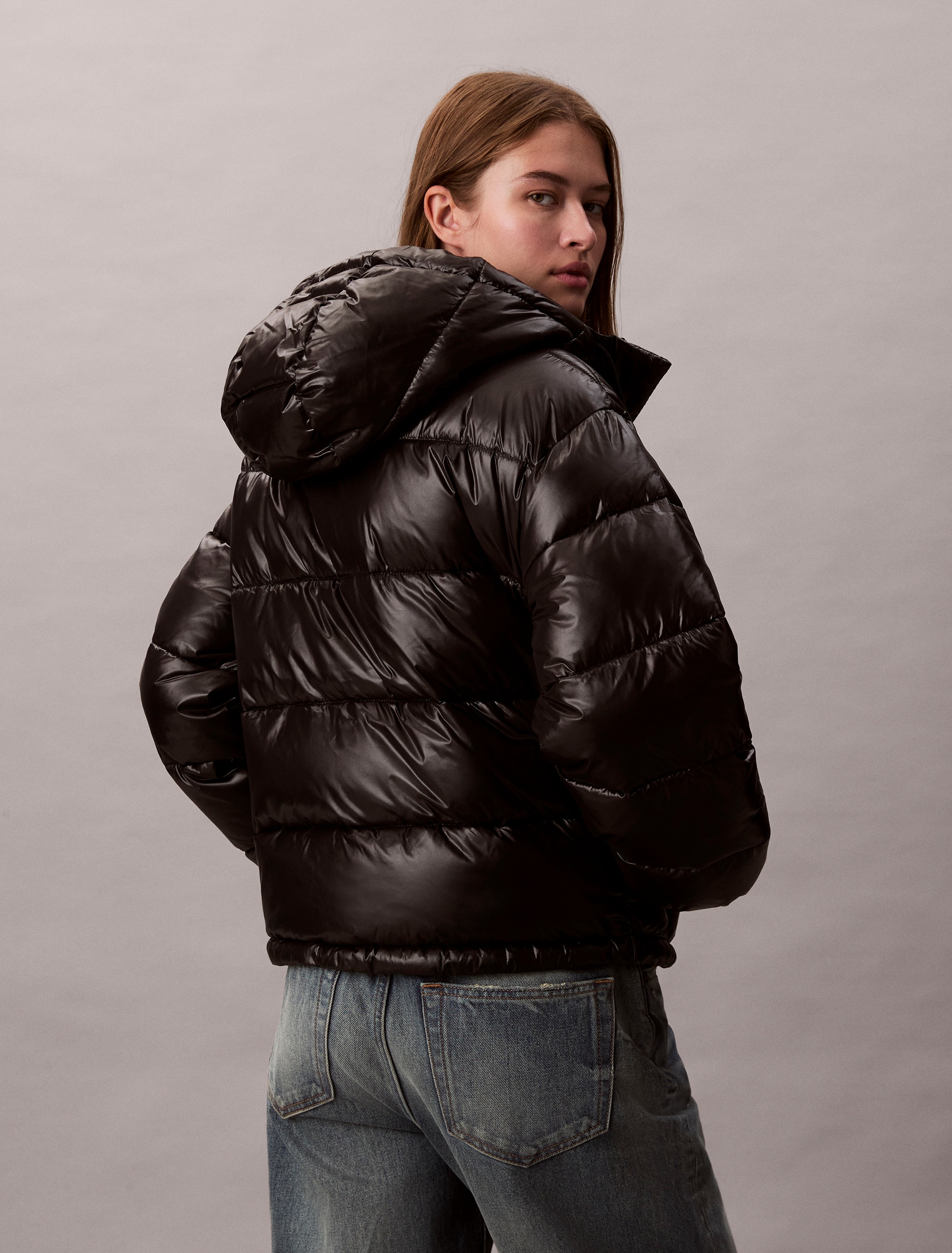 Calvin Klein Jeans Steppjacke »SHINE PUFFER« mit Kapuze regular fit, mit Kapuze, glänzendes Material