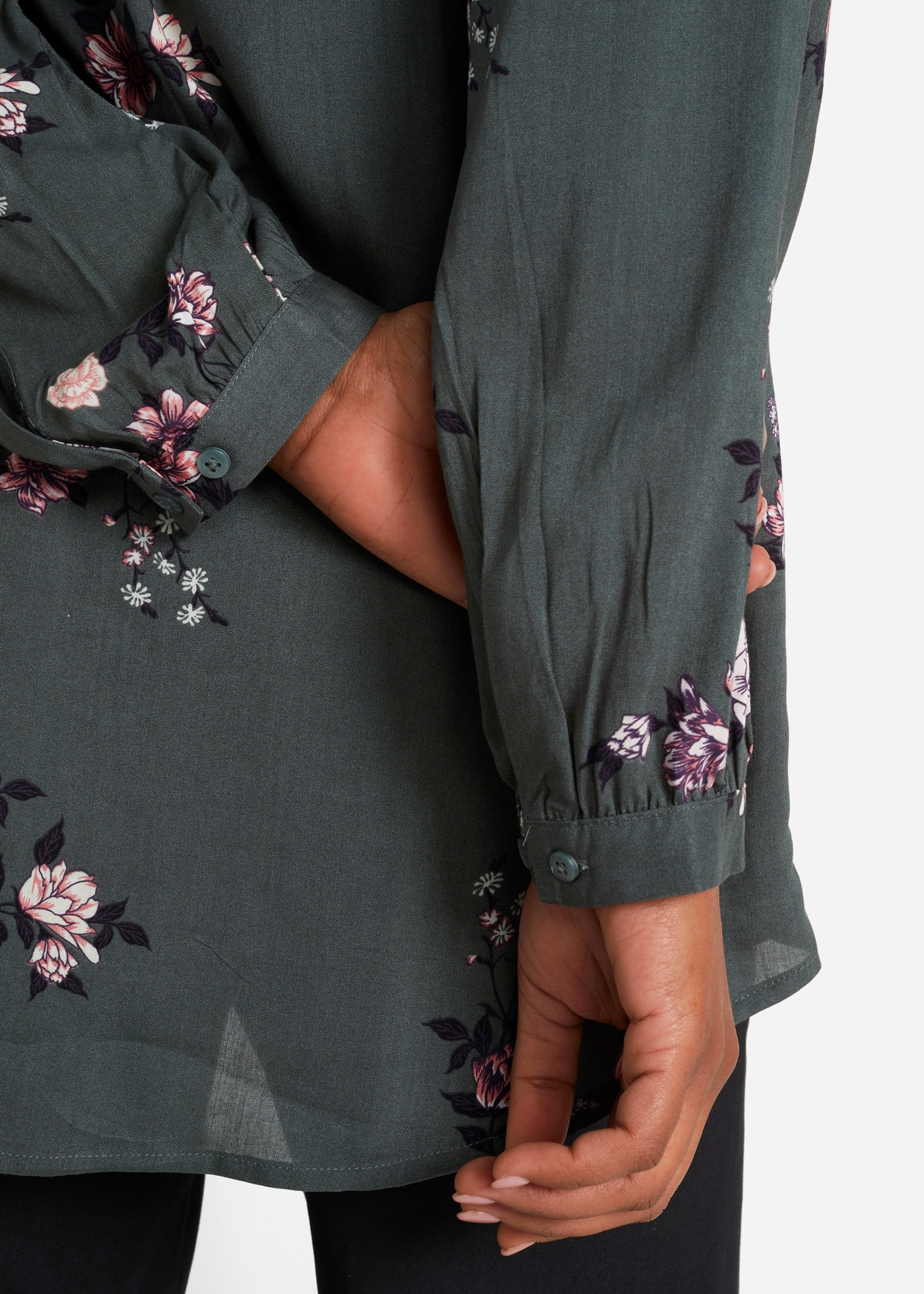 bonprix Chemisier long lockere Passform, aus Viskose, fliessender Stoff, Casual Stil