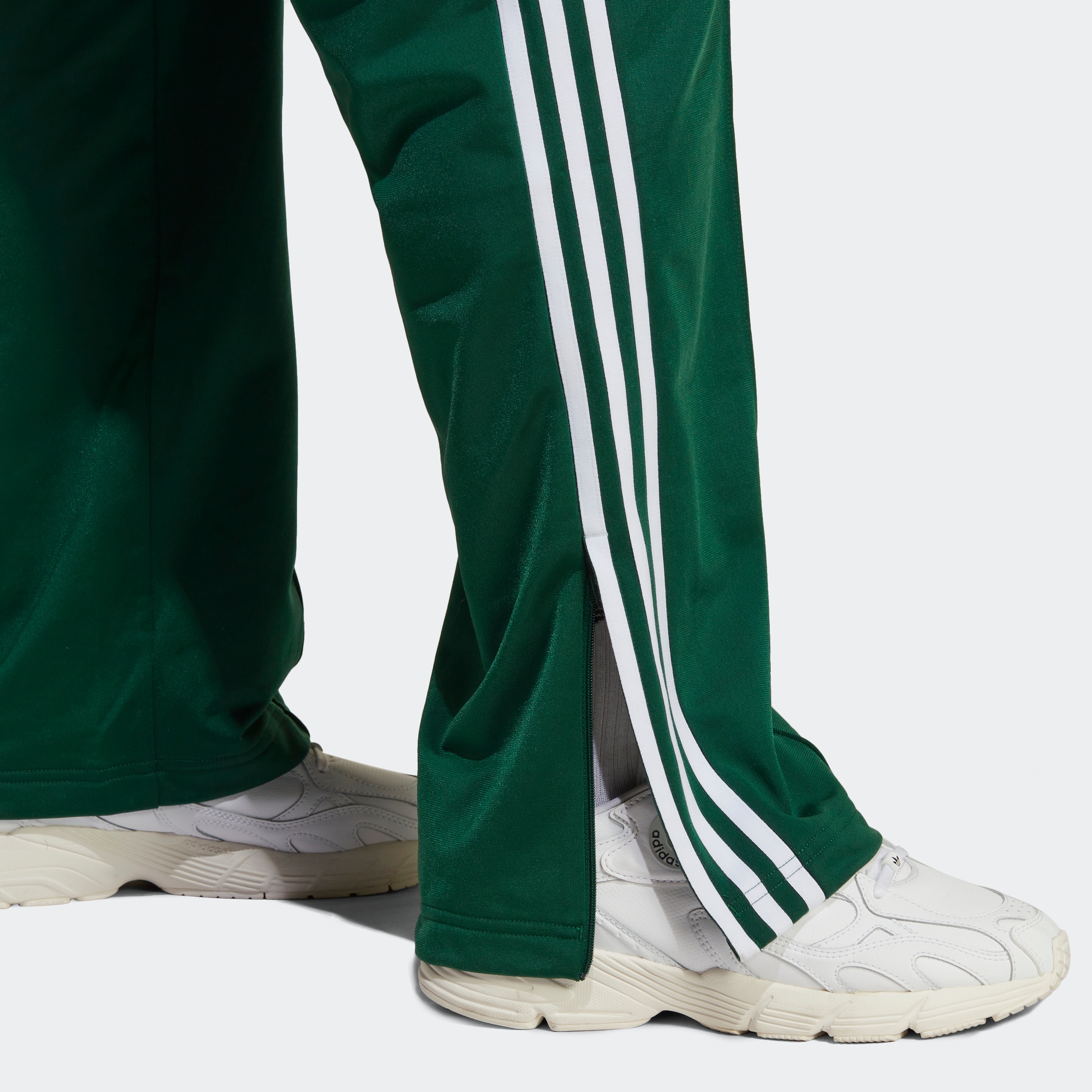 ♕ adidas Originals Sporthose »ADICOLOR CLASSICS FIREBIRD«, (1 tlg.)  versandkostenfrei kaufen
