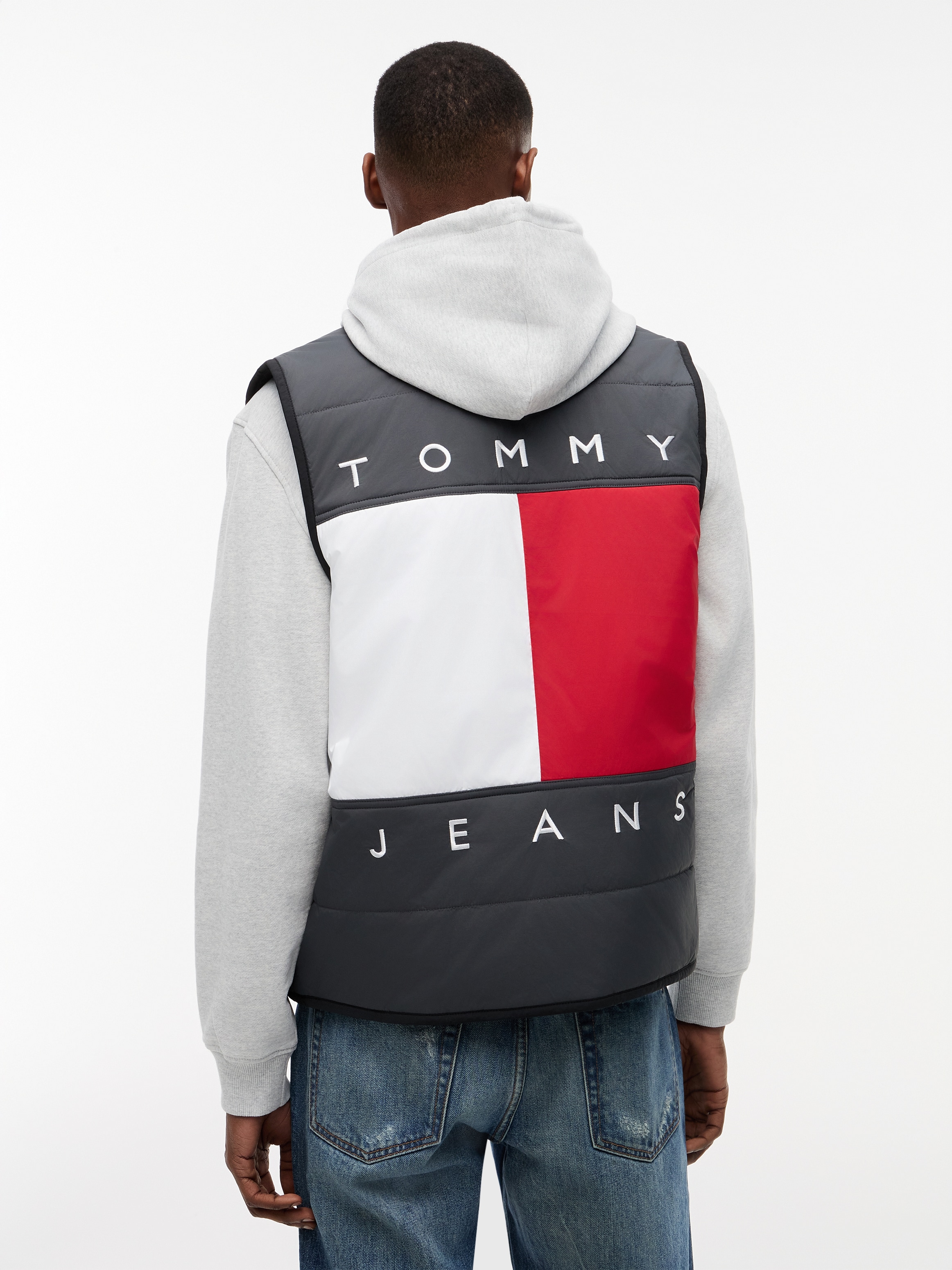 Tommy Jeans »TJM HERITAGE FLAG QUILTED« Underliner Regular fit mit Rundhalsausschnitt