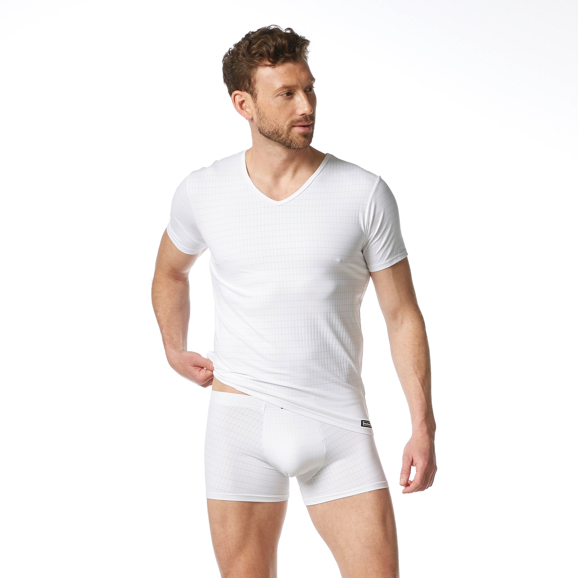 Bruno Banani V-Shirt »CHECK LINE 2.0« Pique Optik, Kurzarm, V-Neck, Cotton-Mix