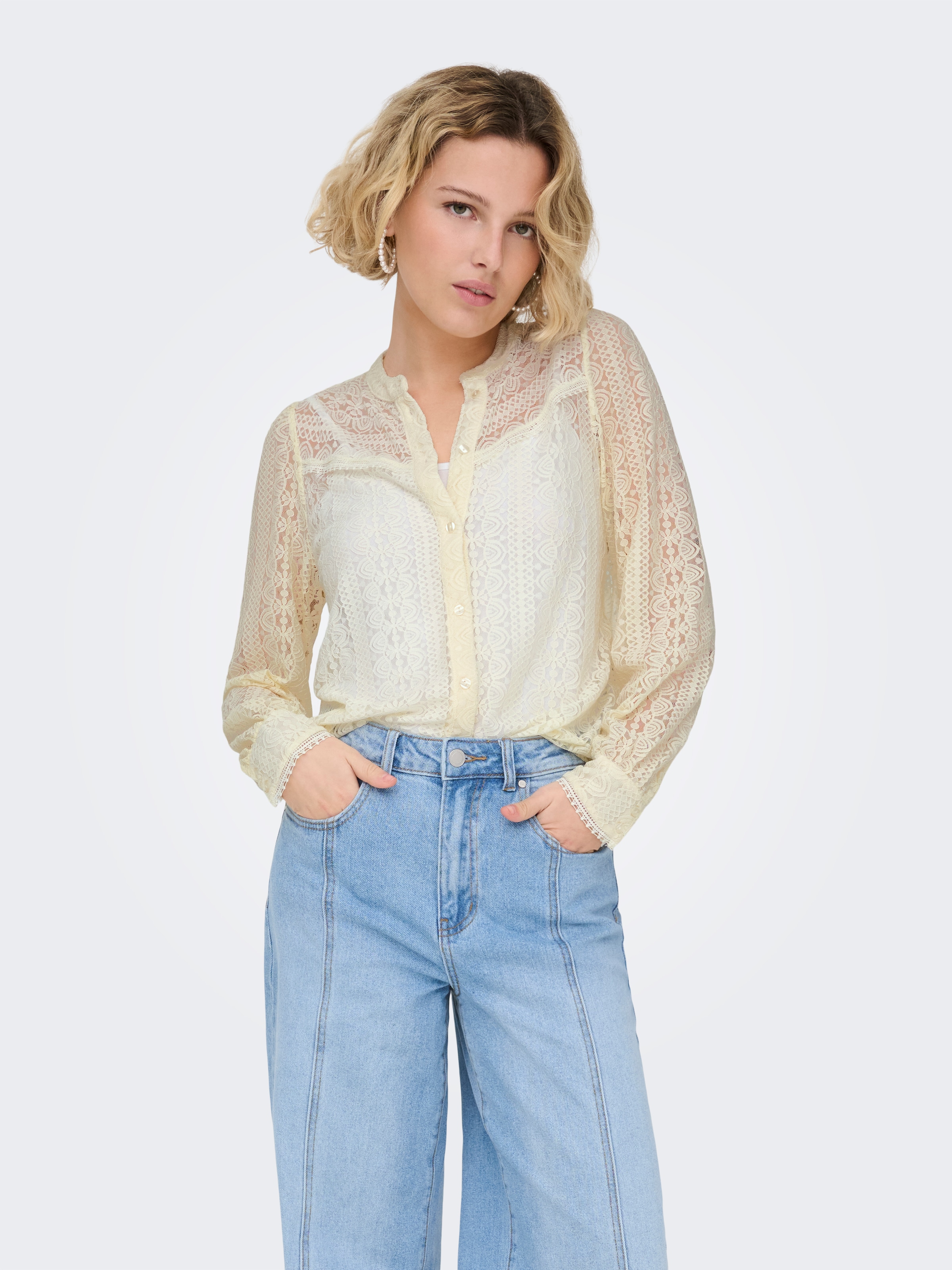 ONLY Blouse en dentelle »ONLREBA LACE L/S SHIRT WVN NOOS«