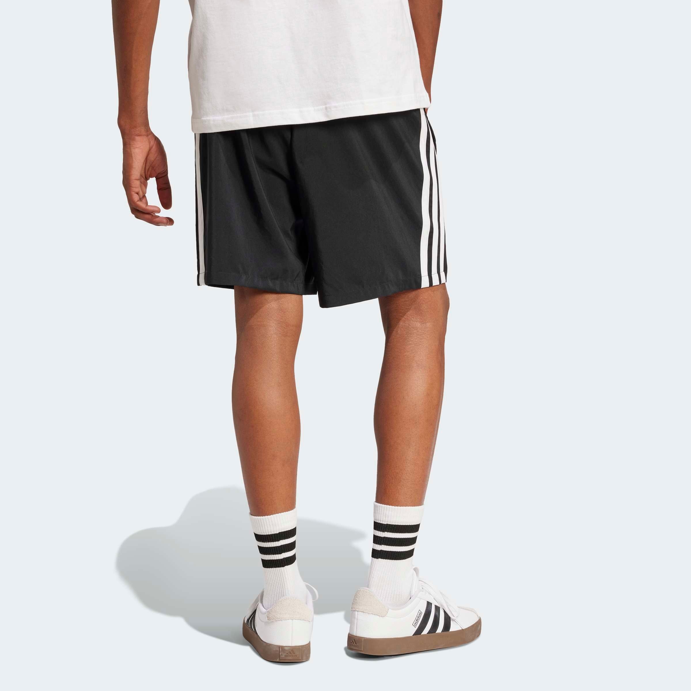 adidas Sportswear Short »ESSENTIALS 3-STREIFEN CHELSEA«  mit 3-Streifen an den Seiten, für Laufen und Sportmode