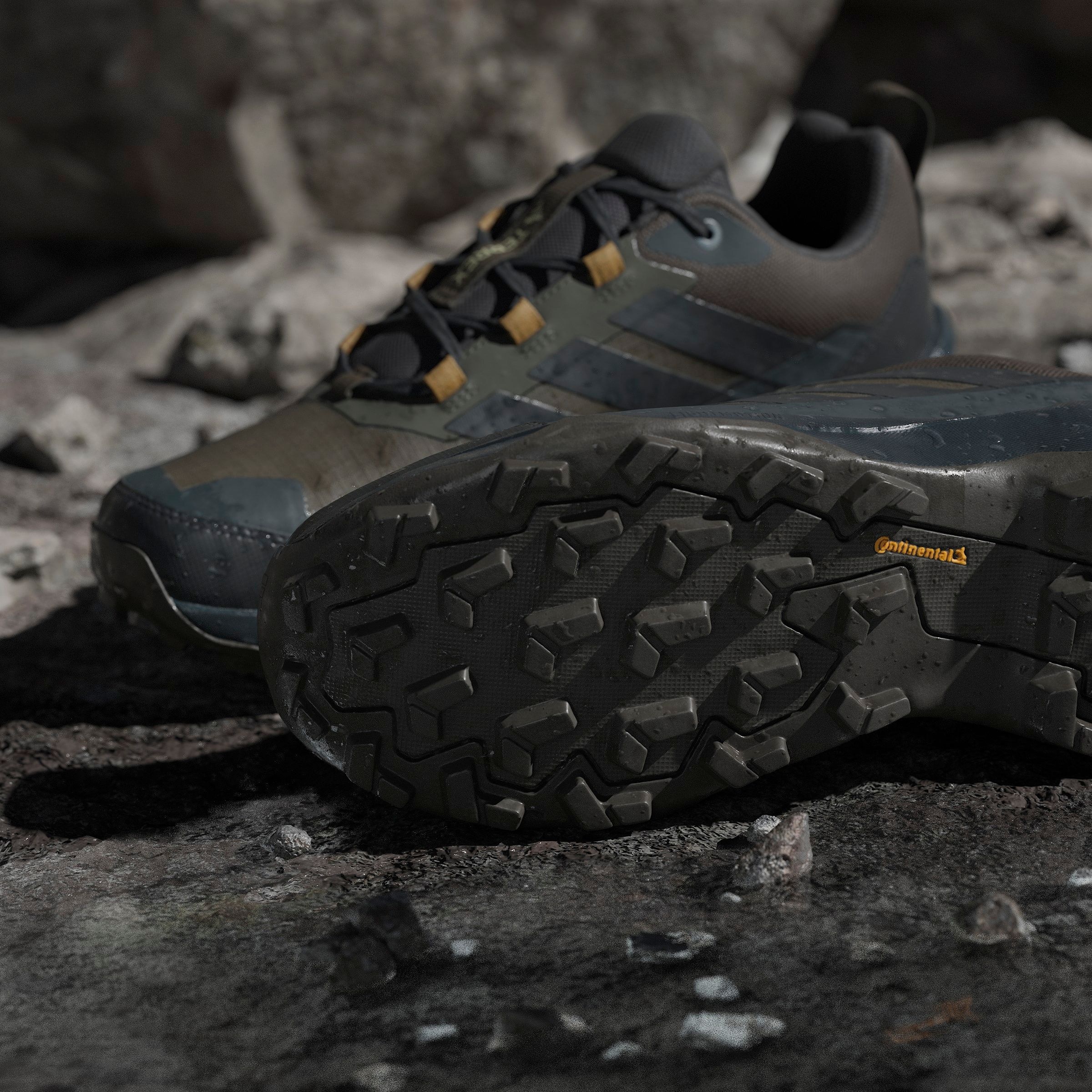 adidas TERREX Wanderschuh »TERREX SKYCHASER AX5 GORE-TEX E«, wasserdicht