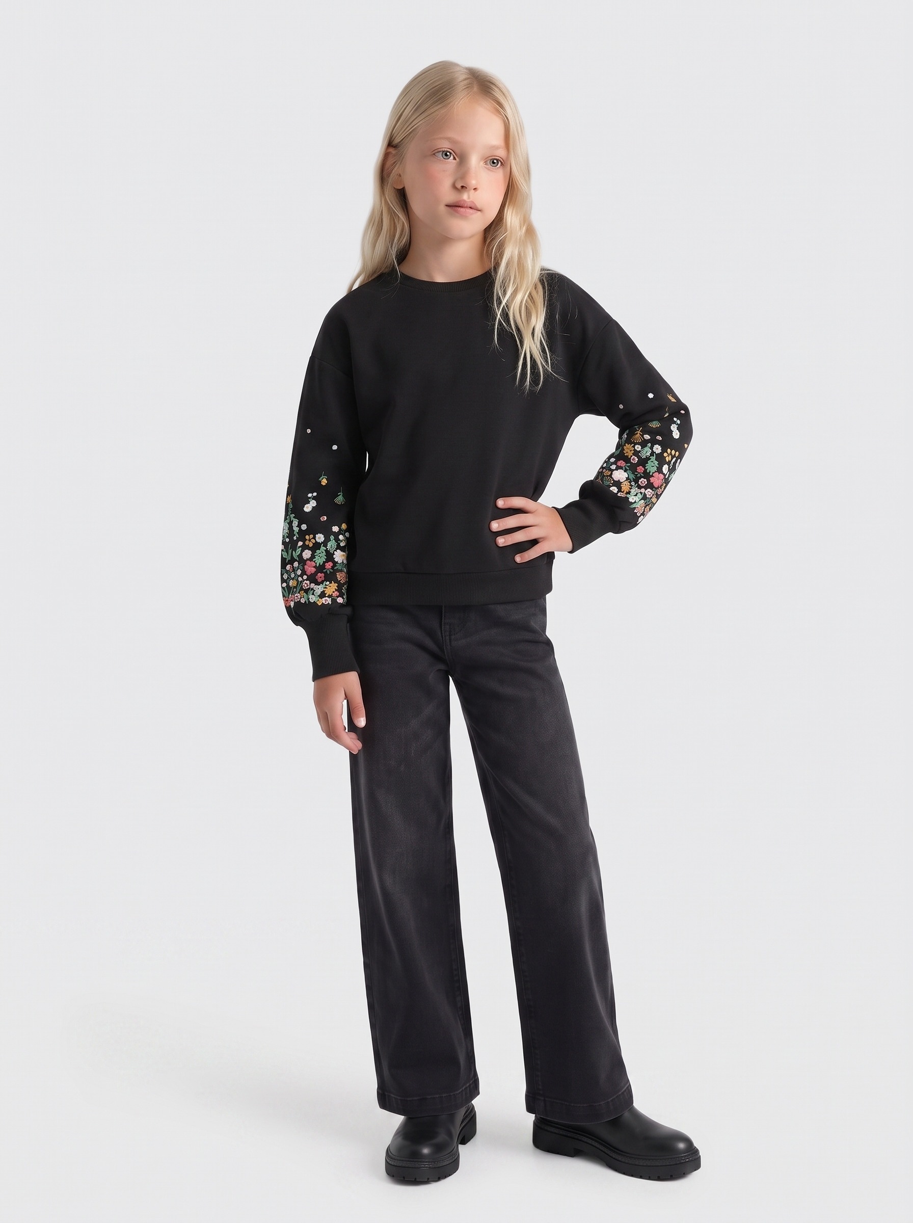 KIDS ONLY Sweat-shirt »KOGBROOKE L/S O-NECK FLOWER SWT NOOS«, mélange coton, coupe régulière
