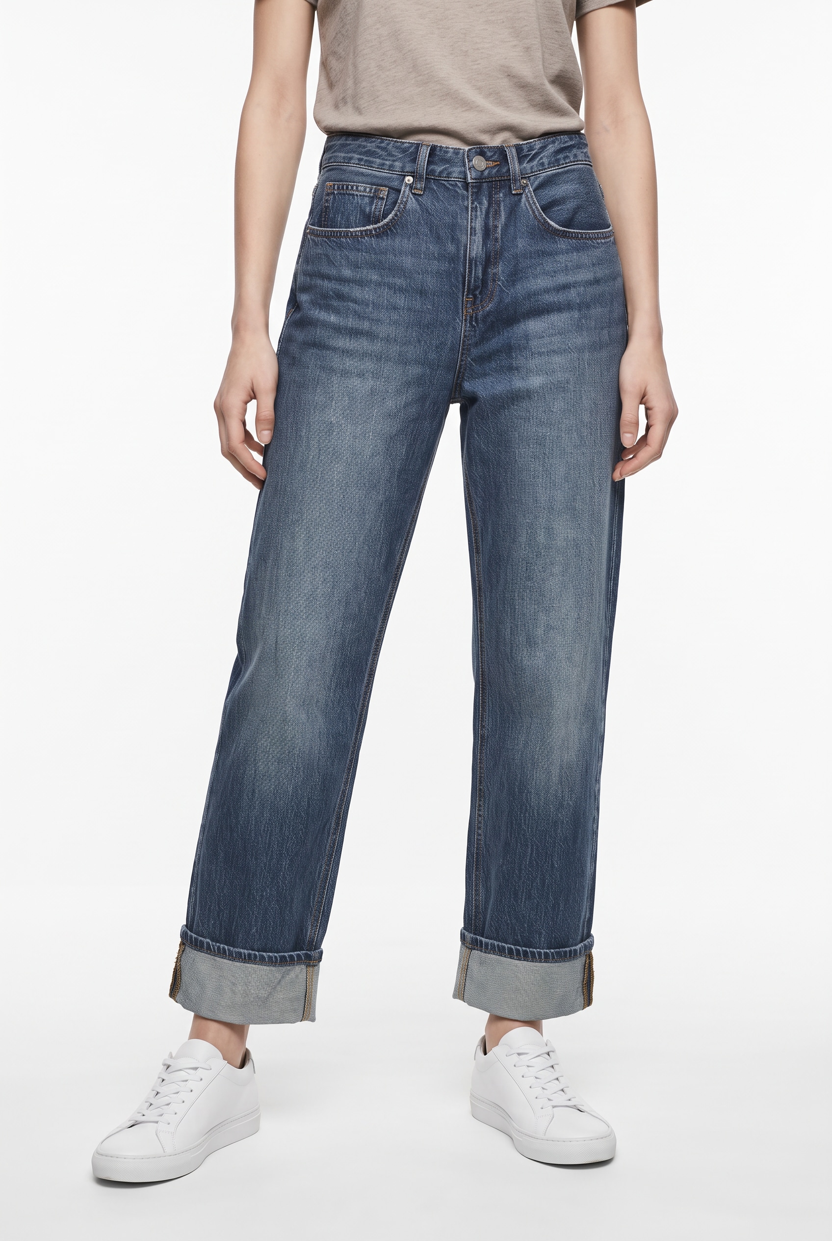 Image of Vero Moda Straight-Jeans "VMCOLINE MR STRA. FOLD UP DNM JNS LI3204" Baumwollmischung, oversize, sanft gewaschener dunkler Denim-Look
