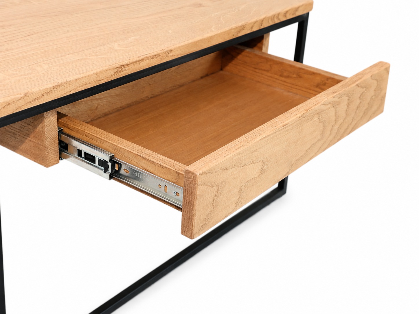 GOODproduct Couchtisch »Como, Wohnzimmertisch, Sofatisch, Beistelltisch, Kaffeetisch« Wildeiche massiv geölt, Natur/Smoke, Metallgestell, 2 Ablagen