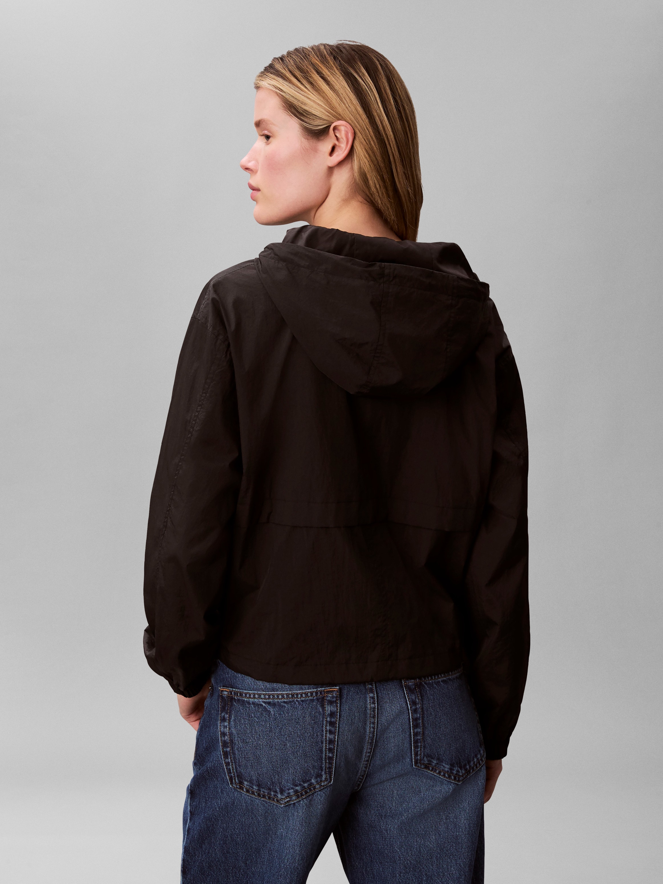 Calvin Klein Jeans Coupe-vent avec capuche coupe régulière avec capuche