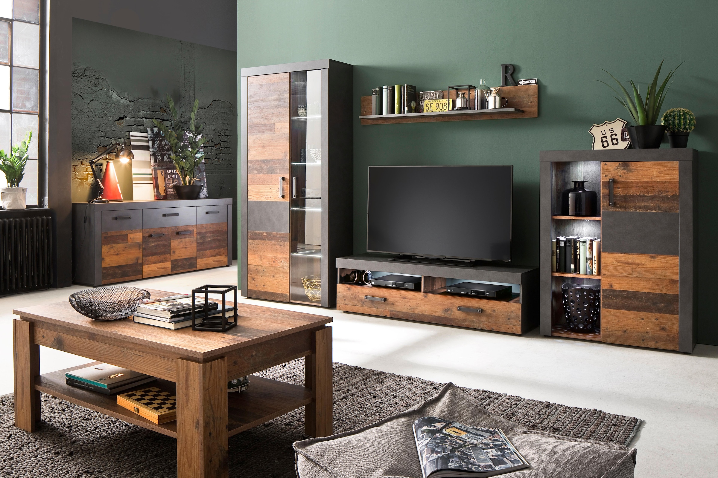 INOSIGN Wohnwand »Ilana«, Komplettset bestehend aus: TV-Unterteil und Wandboard