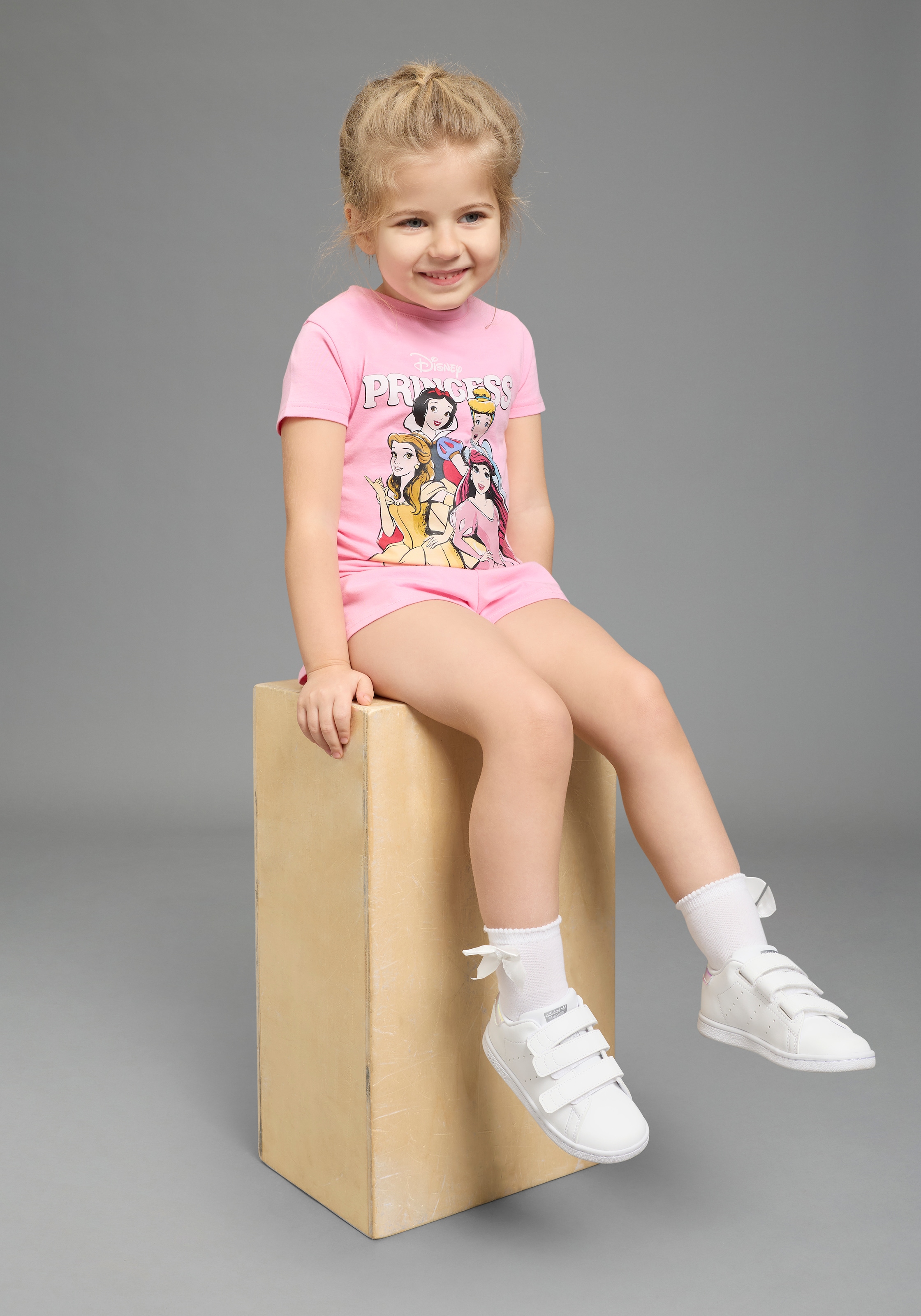 KIDSWORLD T-shirt & short »PRINCESS 2tlg. Set: Scheewitttchen, Ariel & Freundinnen - Disney« Ensemble, 2 pièces en coton, matière Single Jersey