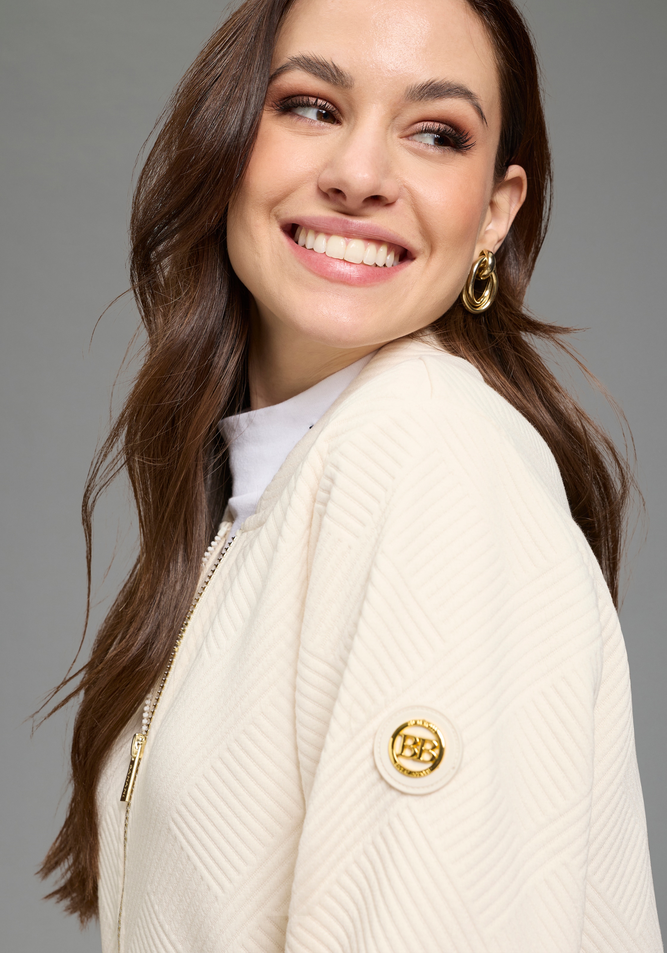 Bruno Banani Veste sweat im lässigen Bomberjacken-Stil mit Strukturmuster