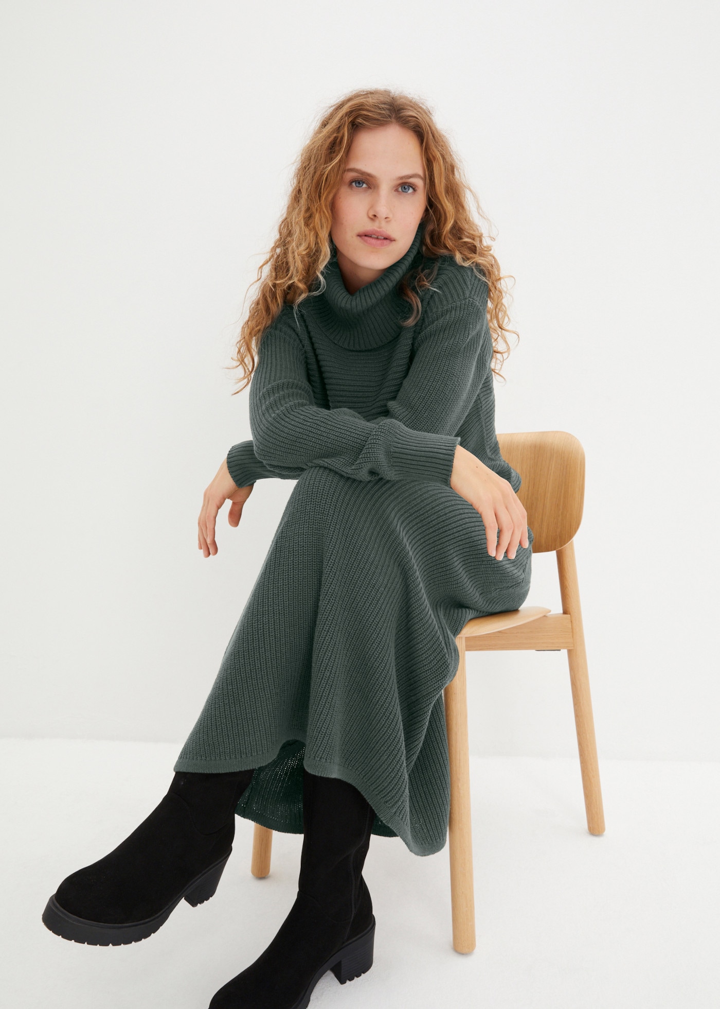 bonprix Jupe midi en mélange de coton, coupe Regular, style décontracté
