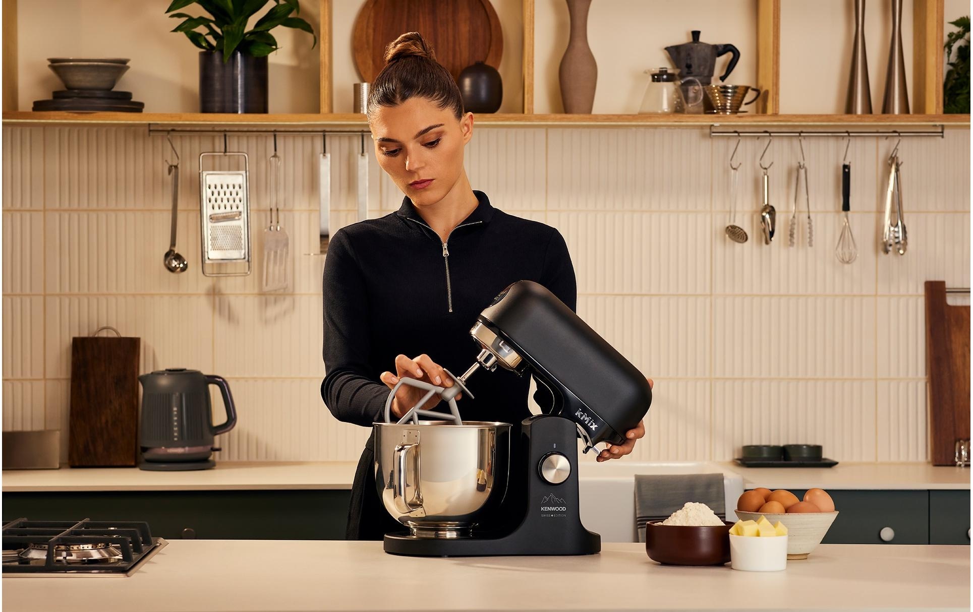 Kenwood Küchenmaschine »kMix Swiss Edition KMX751ABKCH«