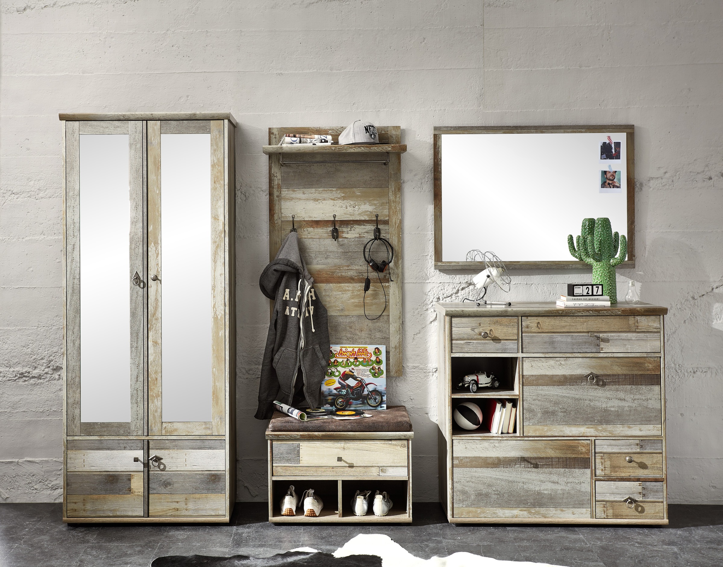Innostyle Schuhschrank »BONANZA« 1 Stk. tlg. 2 Klappen, 8 Fächer, 4Schübe, Softclose, ABS Kanten
