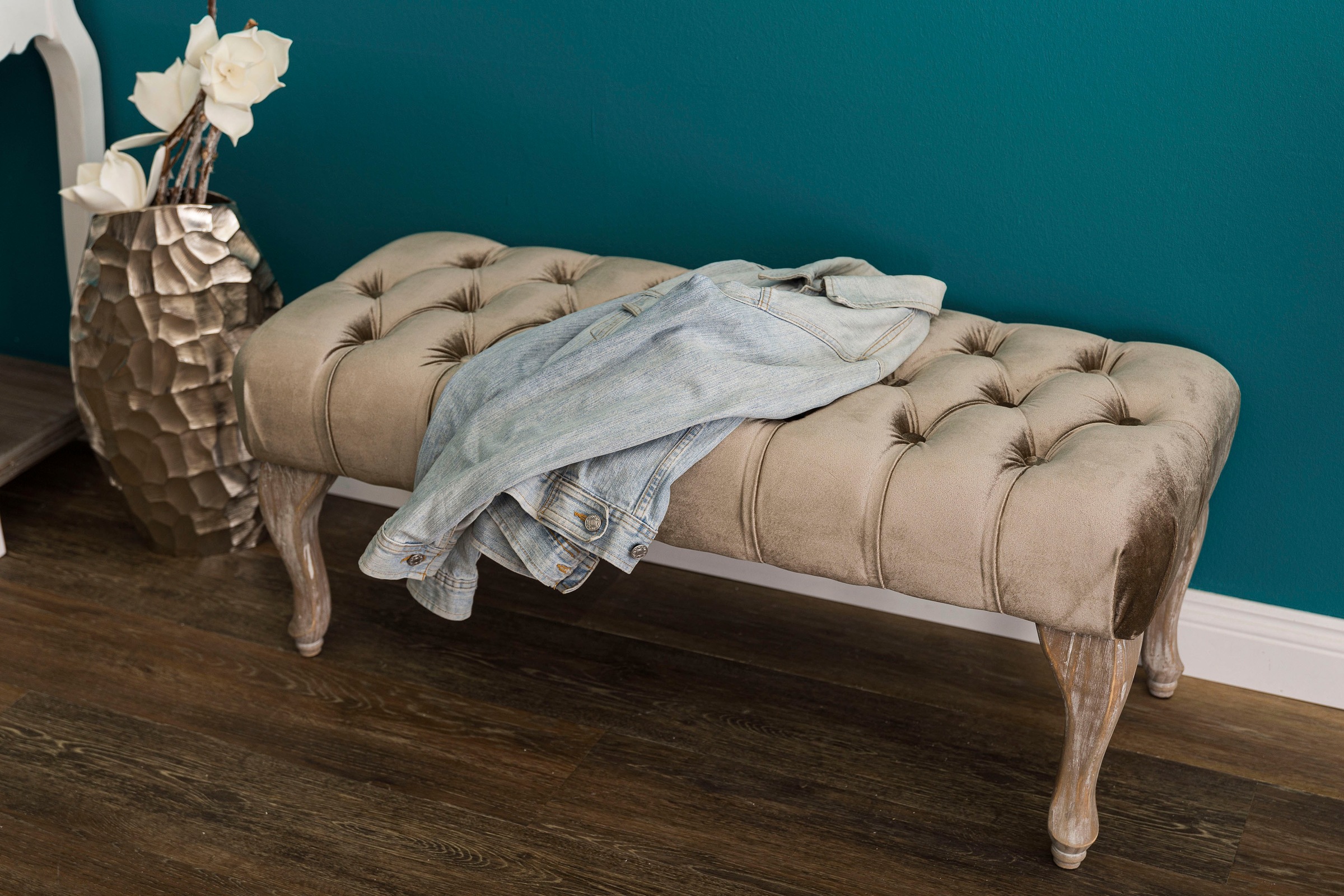 Image of my Flair Bettbank »Senna«, (1 St.), Polsterbank mit Knopfheftung und gedrechselten Beinen bei Ackermann Versand Schweiz