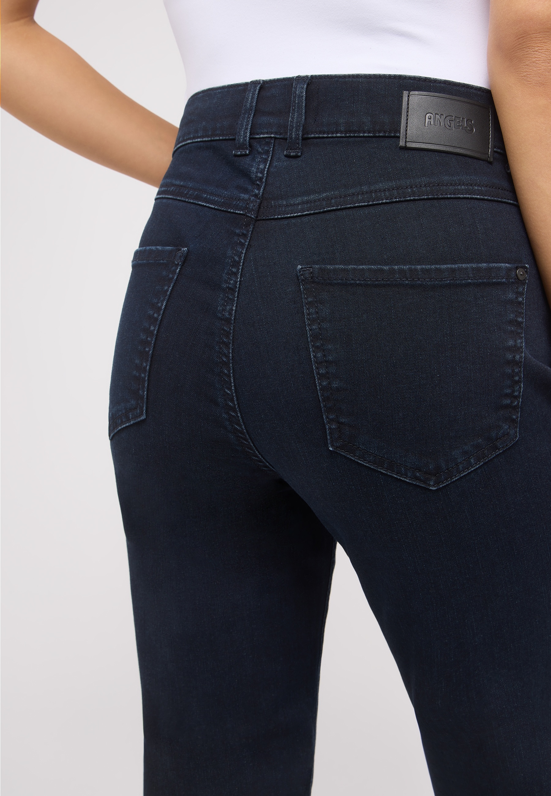 ANGELS Straight-Jeans »Lara« mit weitem Bein
