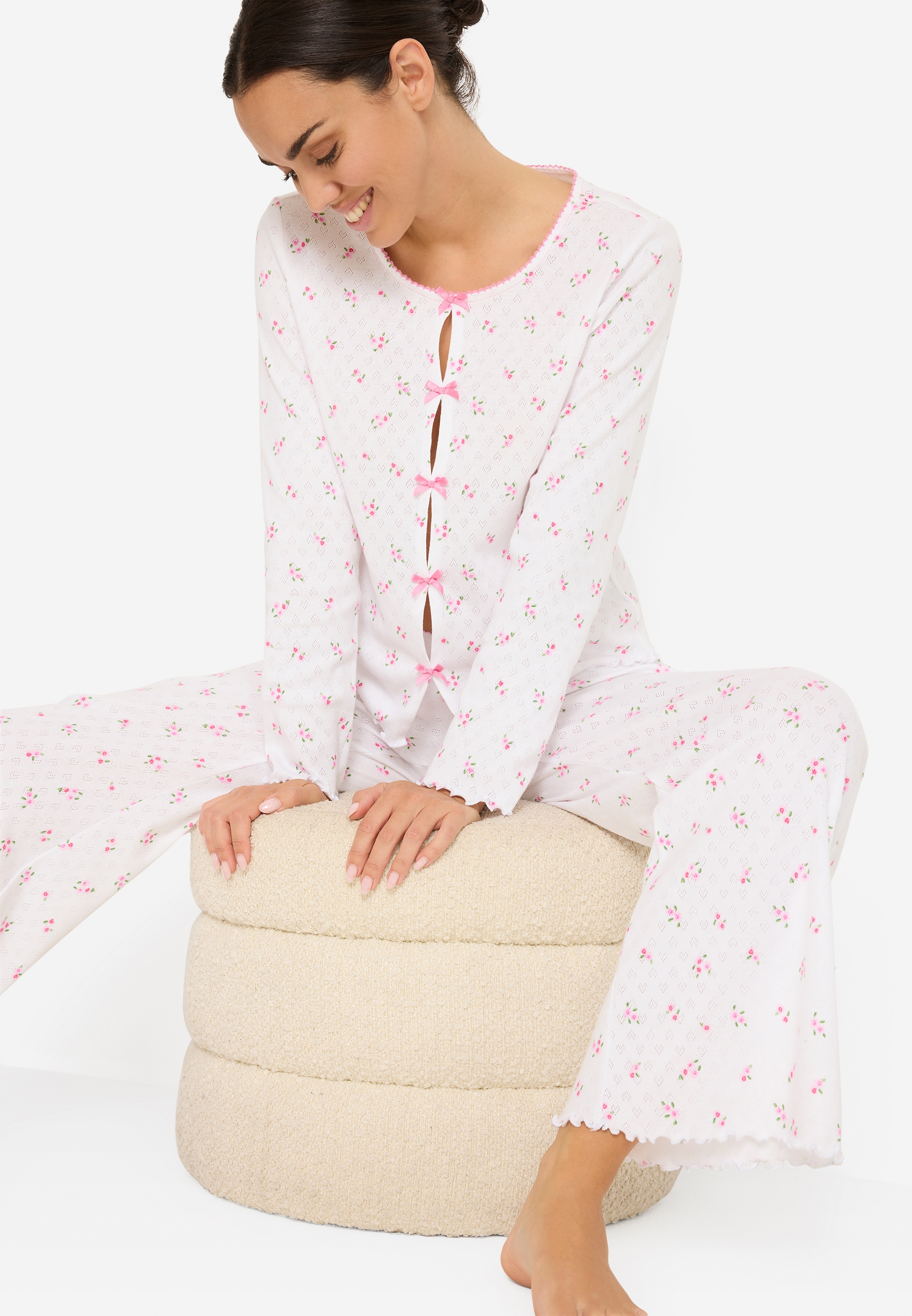 LSCN by LASCANA Pyjama 2 avec jolis petits nœuds décoratifs