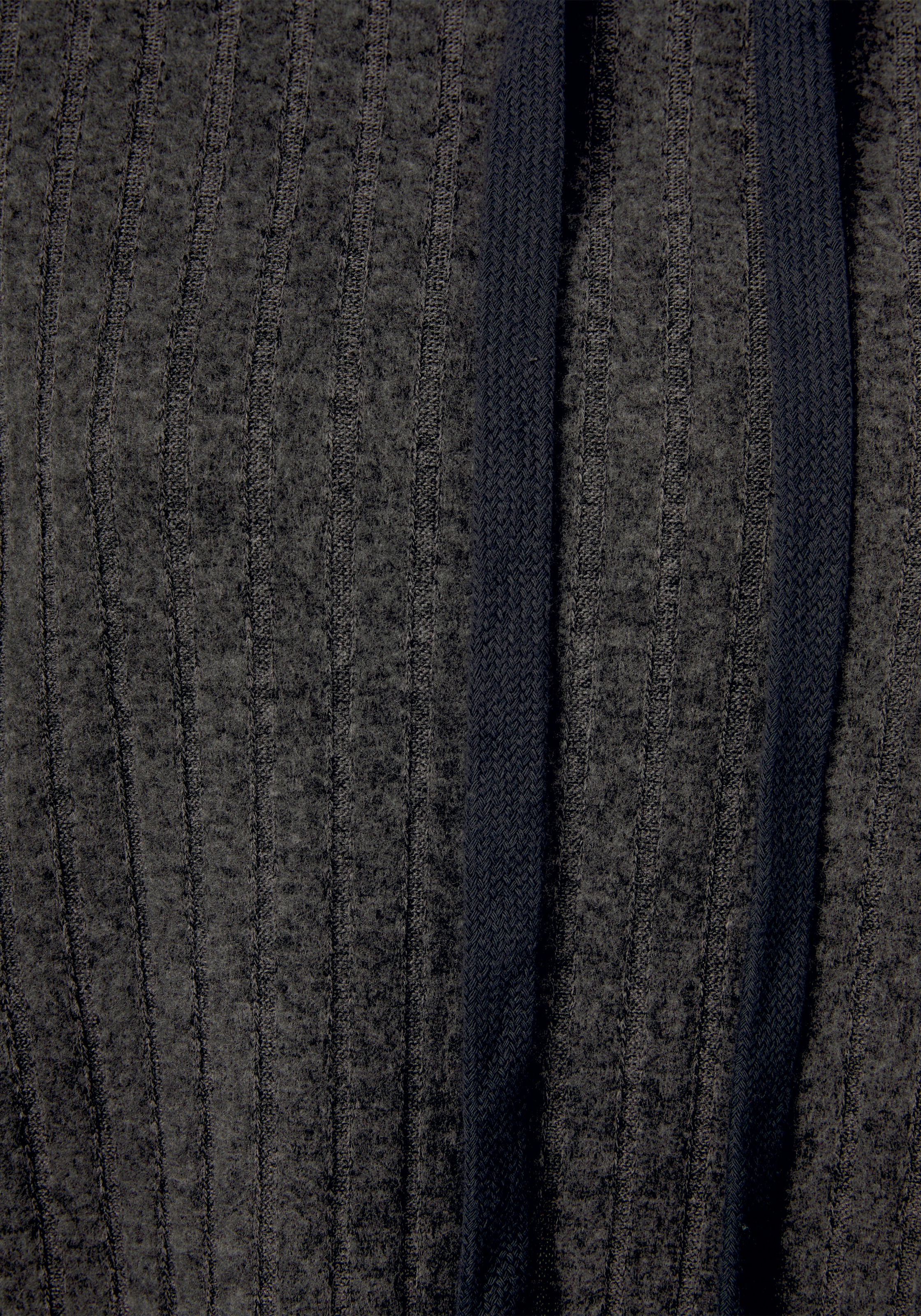 LASCANA Hoodie »-Kapuzensweatshirt«, meliert mit Bindeband und überschnittene Schultern, Loungeanzug